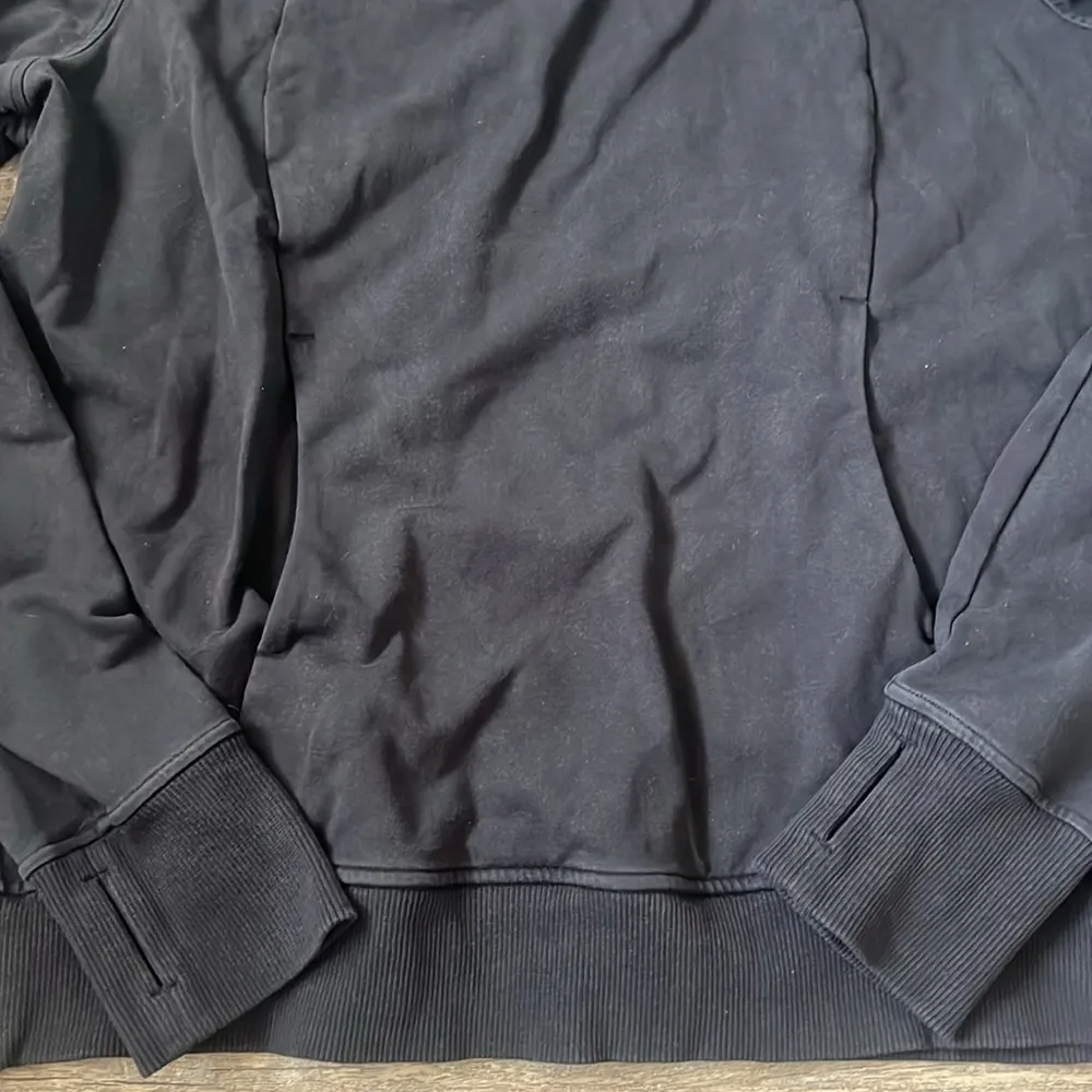 Lululemon Athletica Black Pull Over Hoodie Size 8 - Image 2