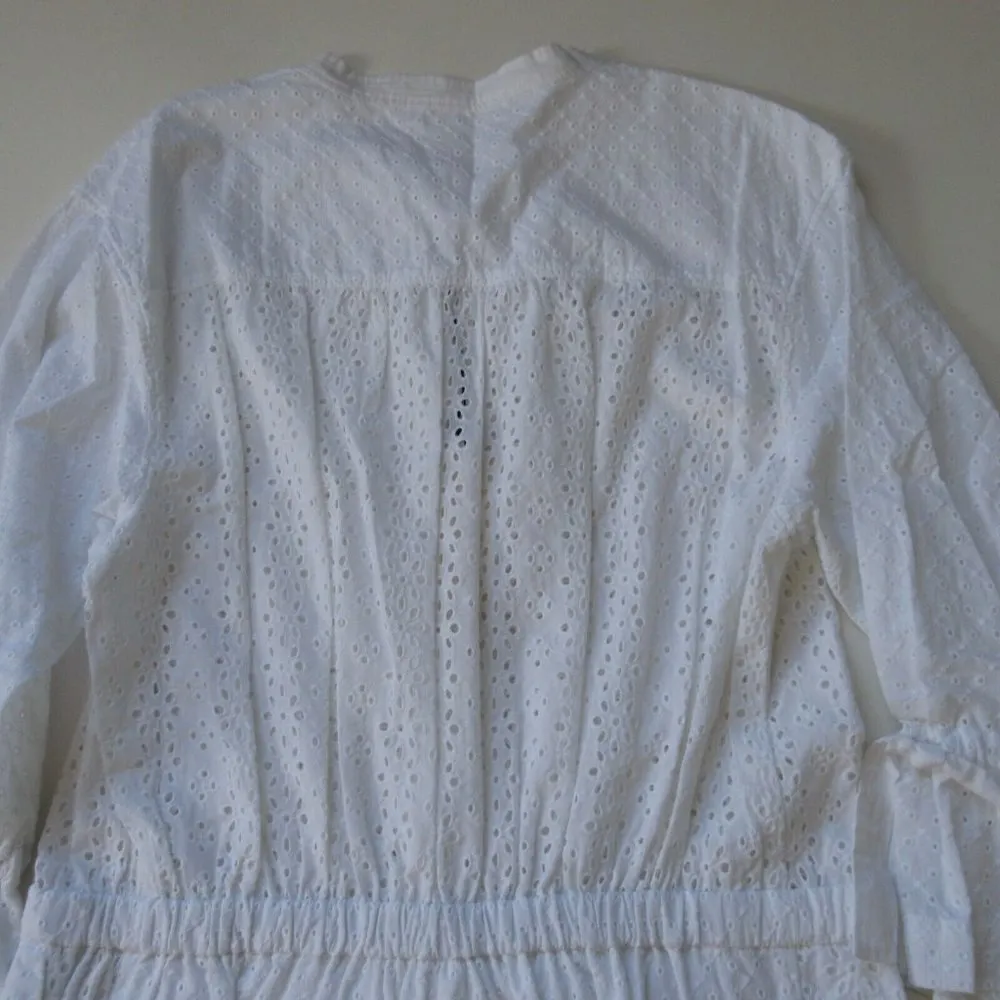 NWT La Vie Rebecca Taylor Eyelet Romper in Milk White One-Piece M $350 - Image 7