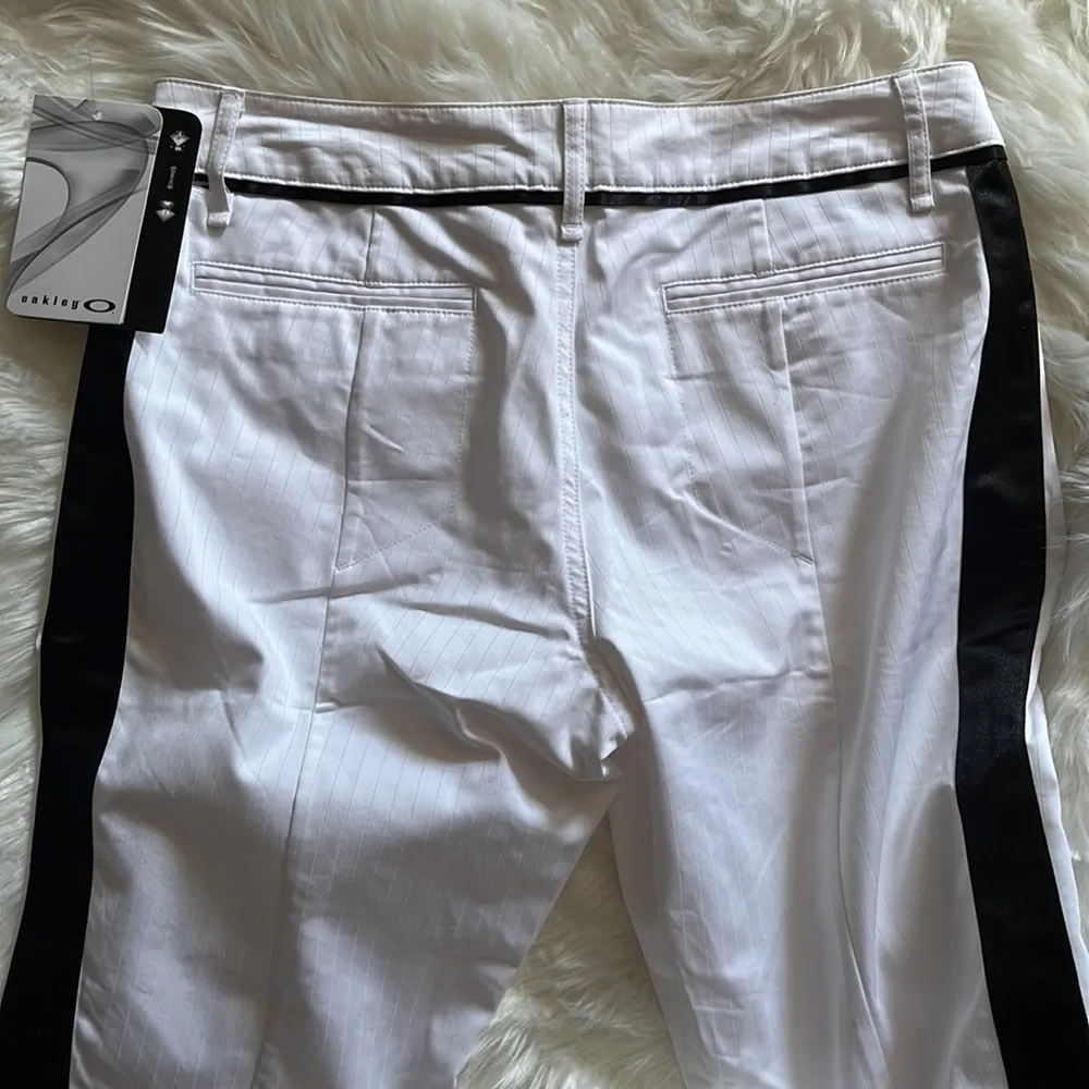 Oakley Bow tie pants - Image 4