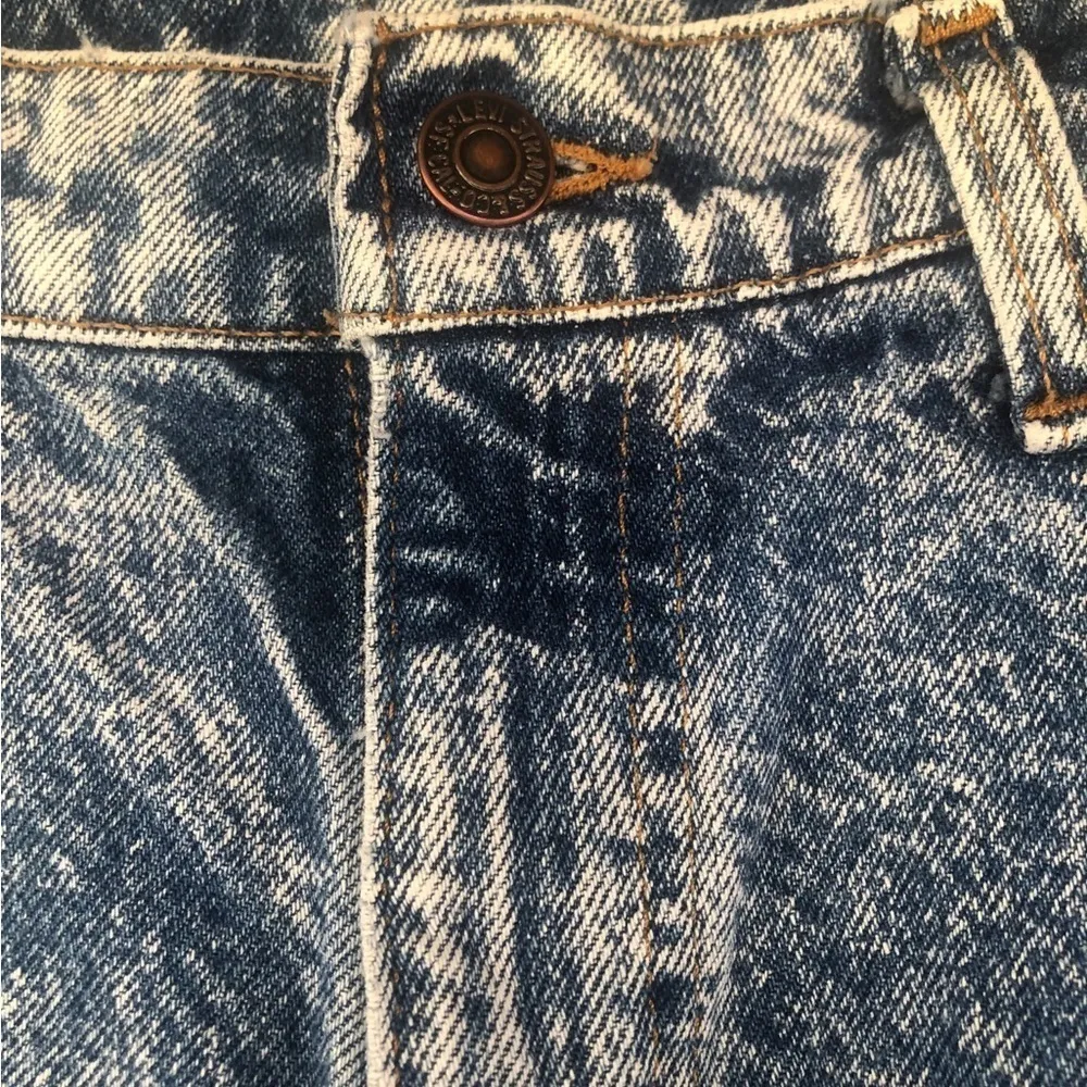 Vintage acid wash Levi’s - Image 4