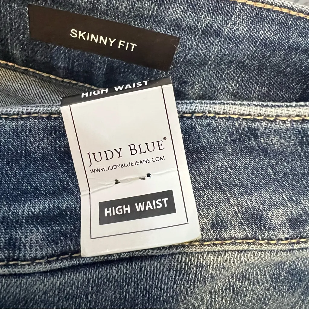 Judy Blue High Waist skinny fit jeans raw split hem medium wash plus sz 14W NWT - Image 7