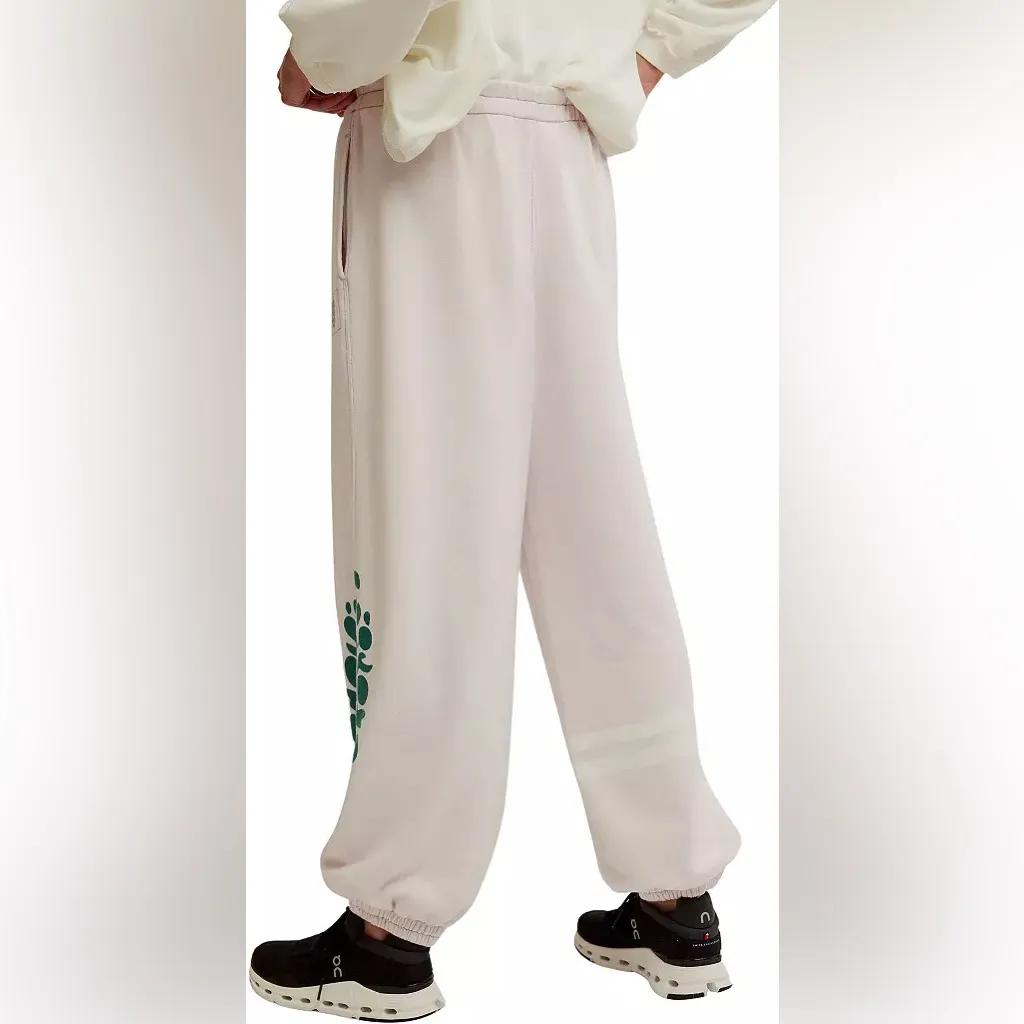 NWT FP Movement Women's All Star Logo Pants In Rose Quartz Combo $98 Retail - Image 4