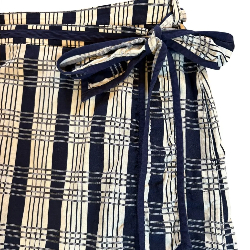 LL Bean Cotton Wrap Skirt Navy Blue White Plaid Womens Size 12 - Image 4