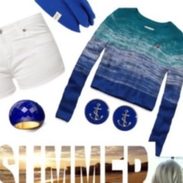 Hollister VINTAGE Ombré Blue Crewneck Sweater - Image 3