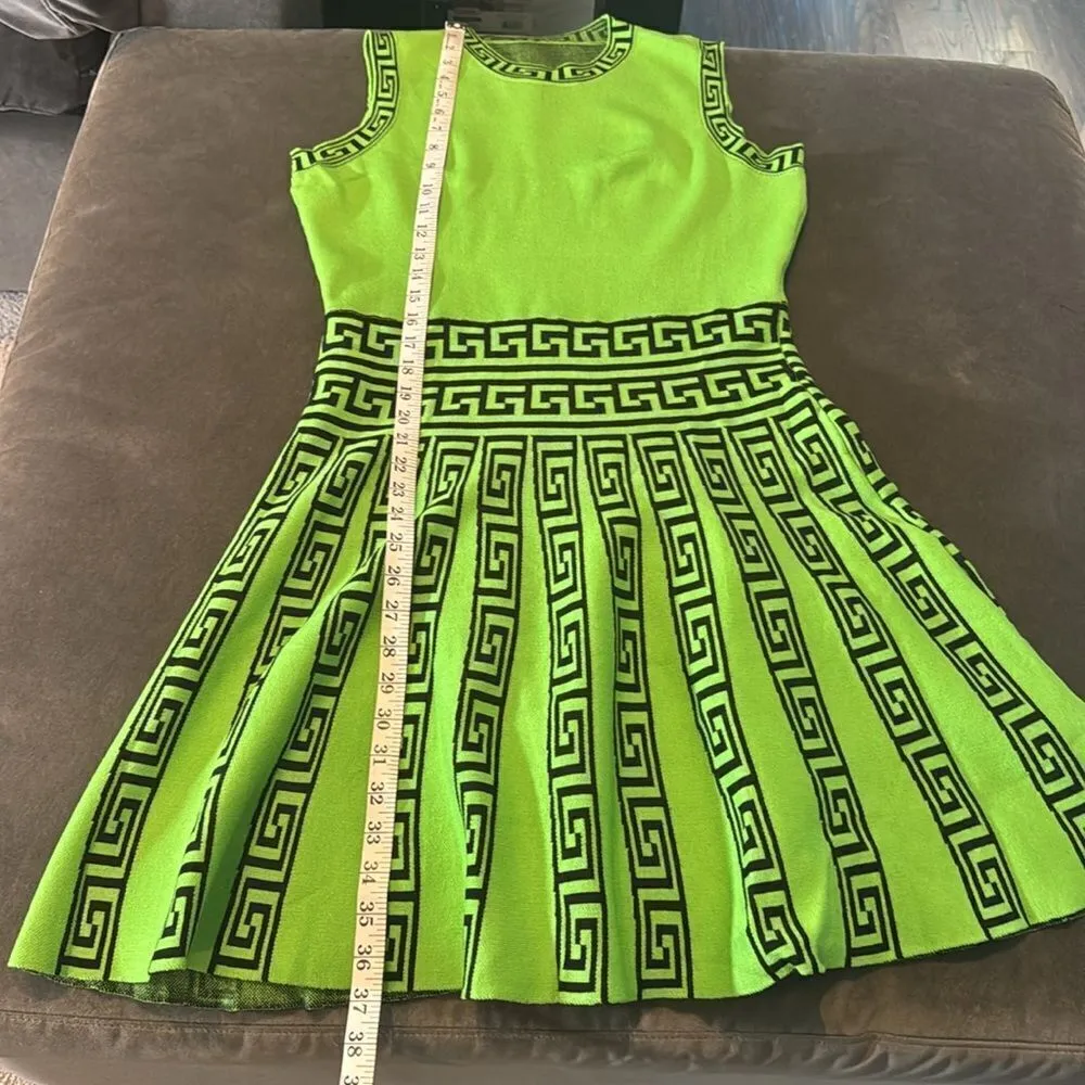 Women’s Casual Short Green Sleeveless Dress Flared Pleated Skirt Size L *READ Size L - Image 9