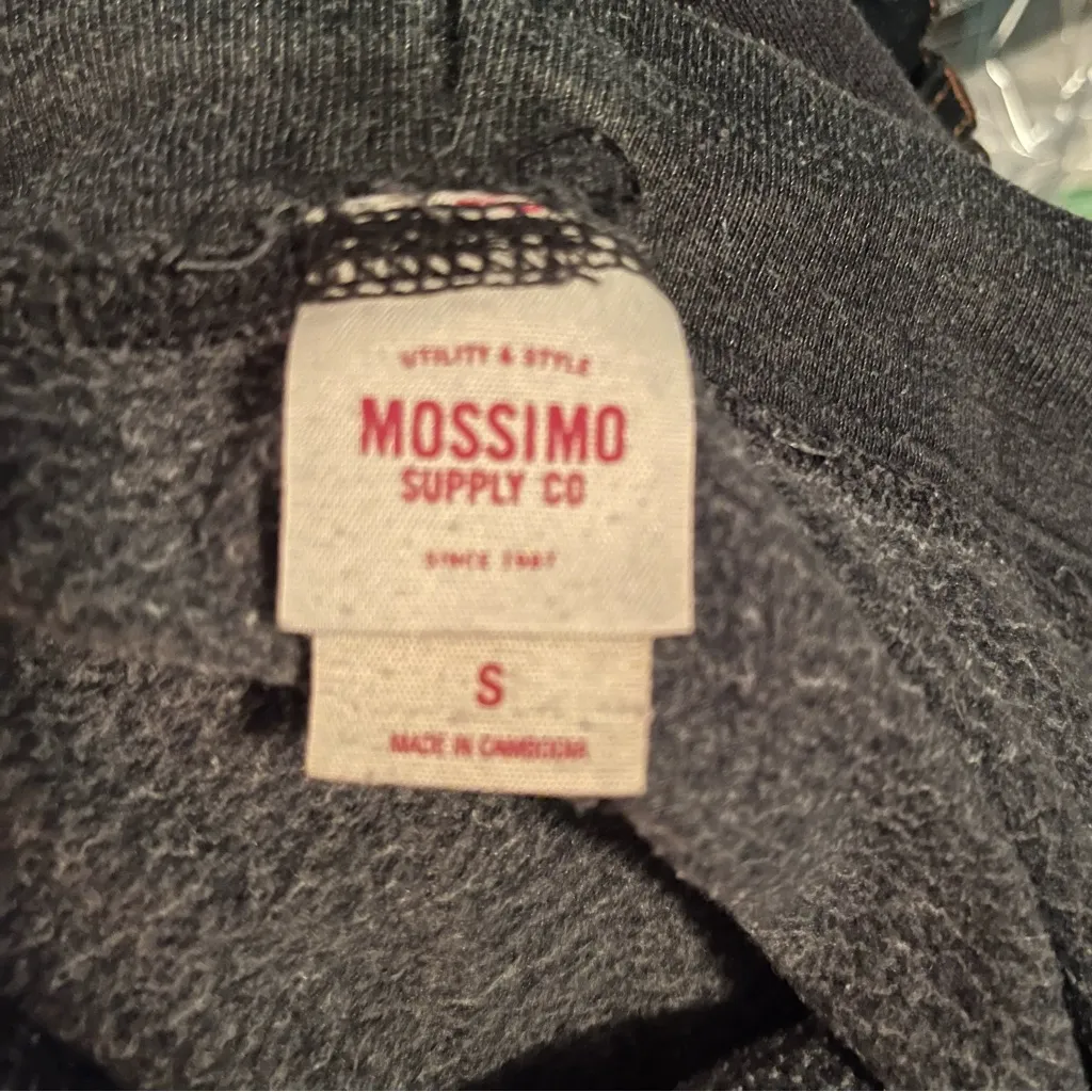 Mossimo Supply Co. Grey Joggers with Vibrant LOVE Graphic Gray - Image 5
