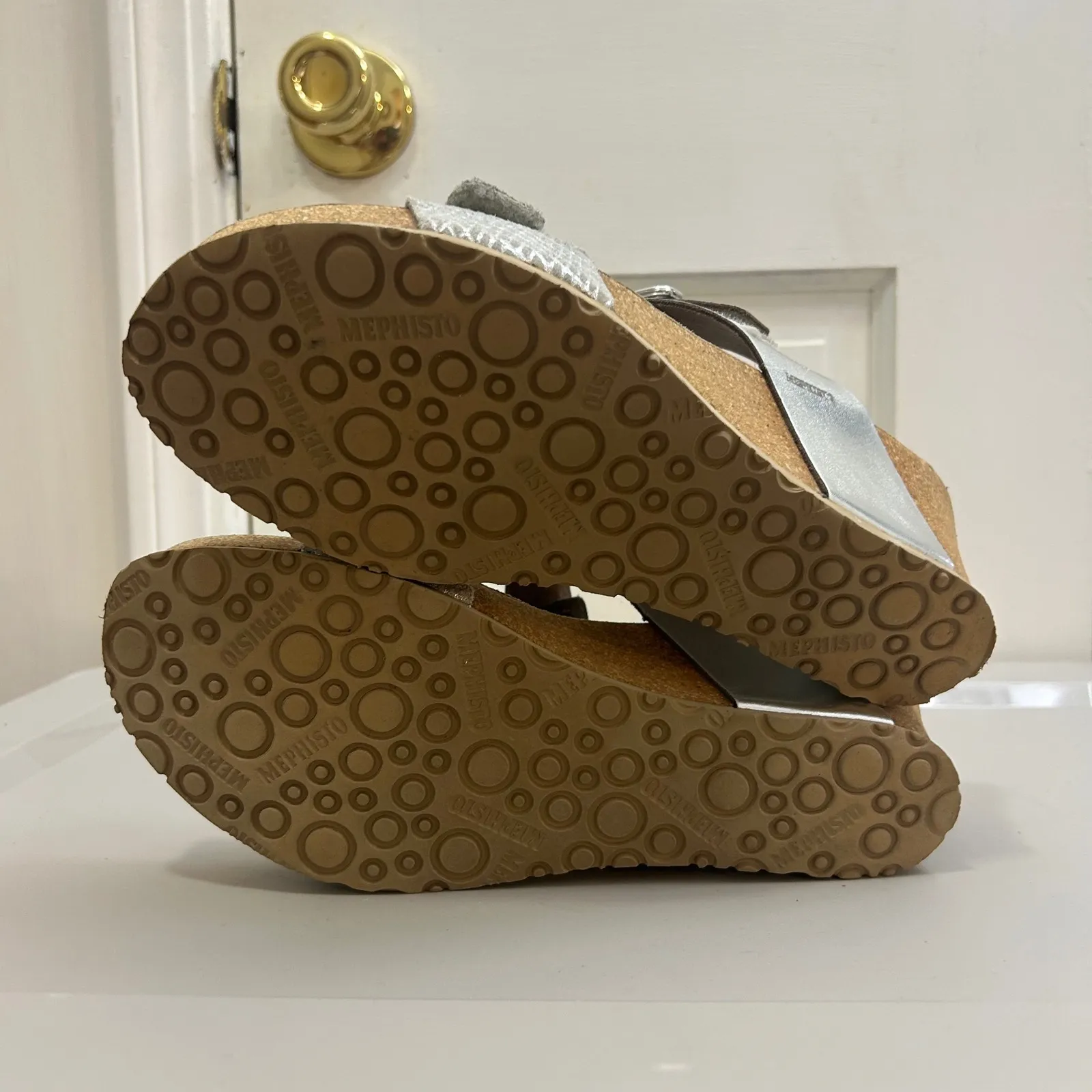 MEPHISTO Sz 41 Silver Cork Wedge Platform Sandals Air Relax Genuine Leather EUC - Image 3