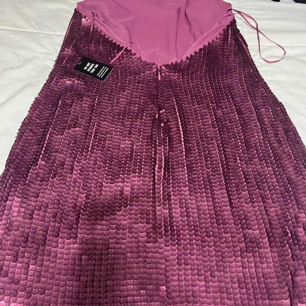 Express Shimmering Pink Sequin Blouse - Image 5