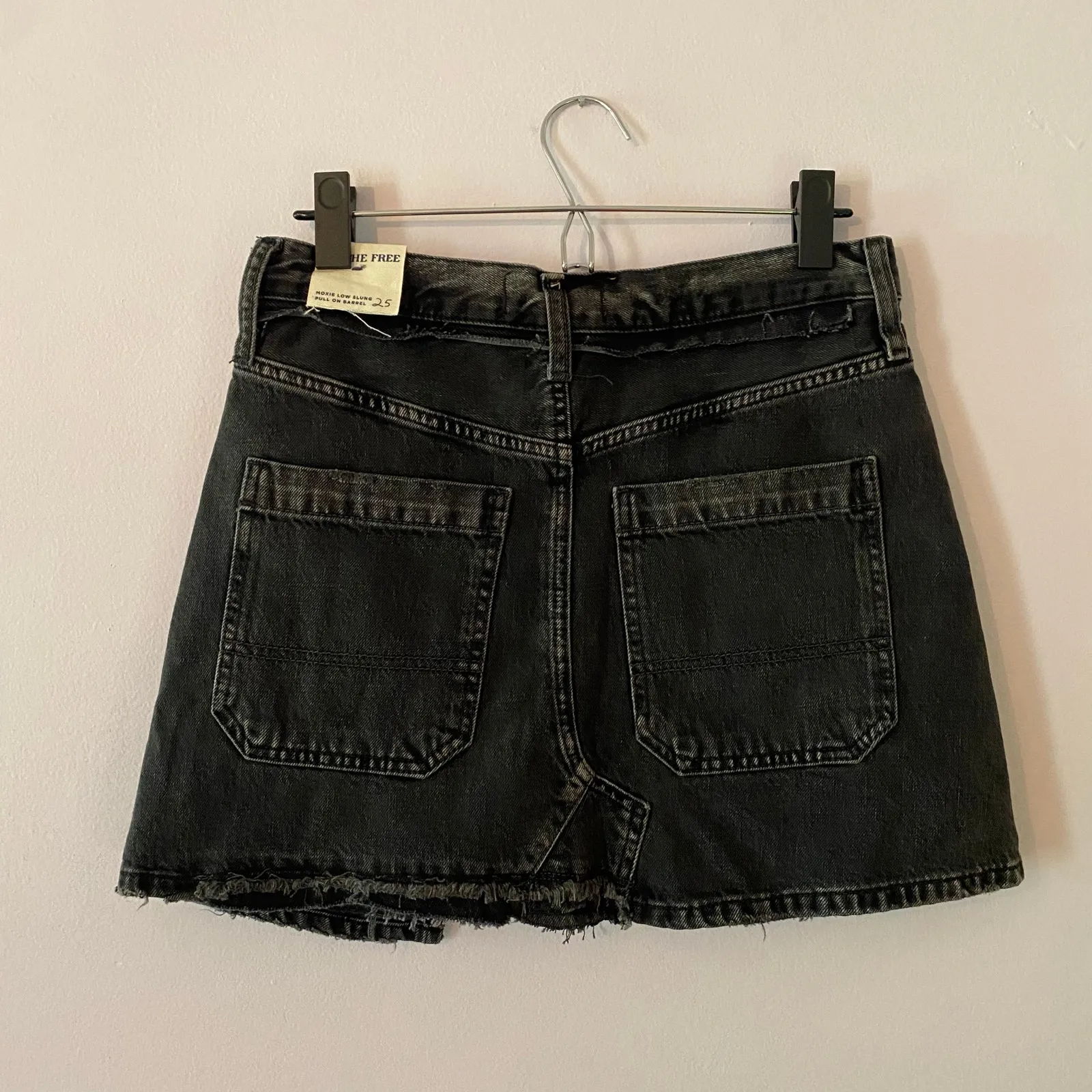 NWT We The Free Gray Wash Bare With Me Denim Mini Skirt Moxie Women's size 25 - Image 8