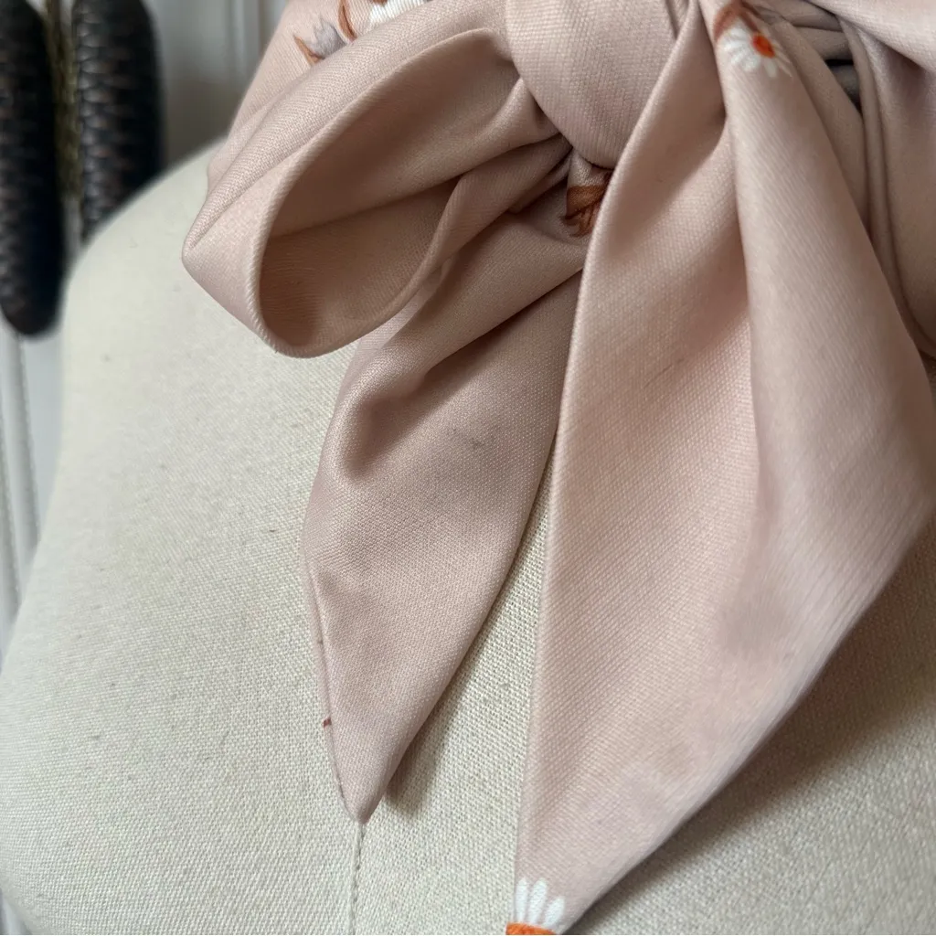 1970s Vintage Oversized Floral Neck Bow Tie Pink - Image 3