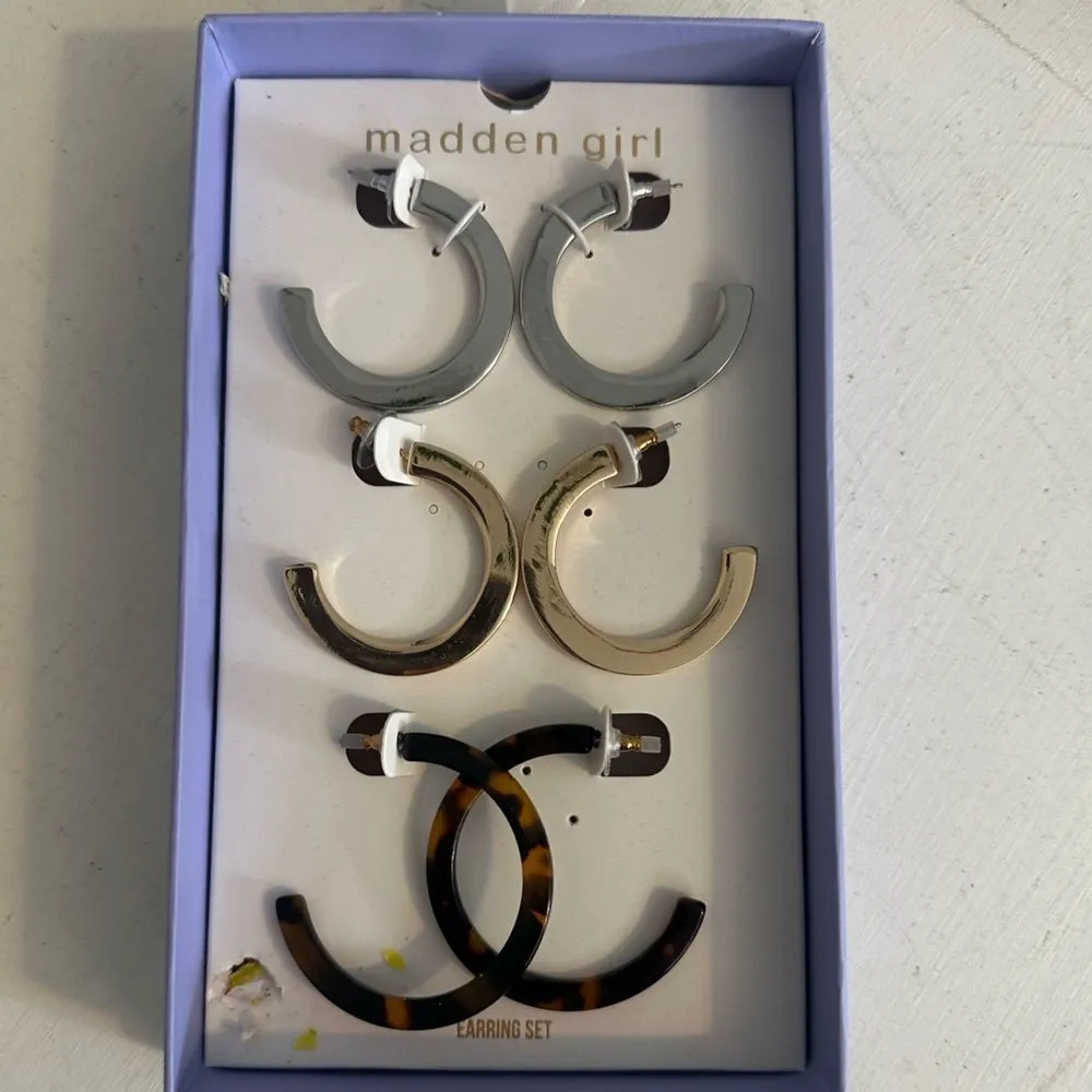 Madden Girl Earring Gift Box‎ Set - Image 2