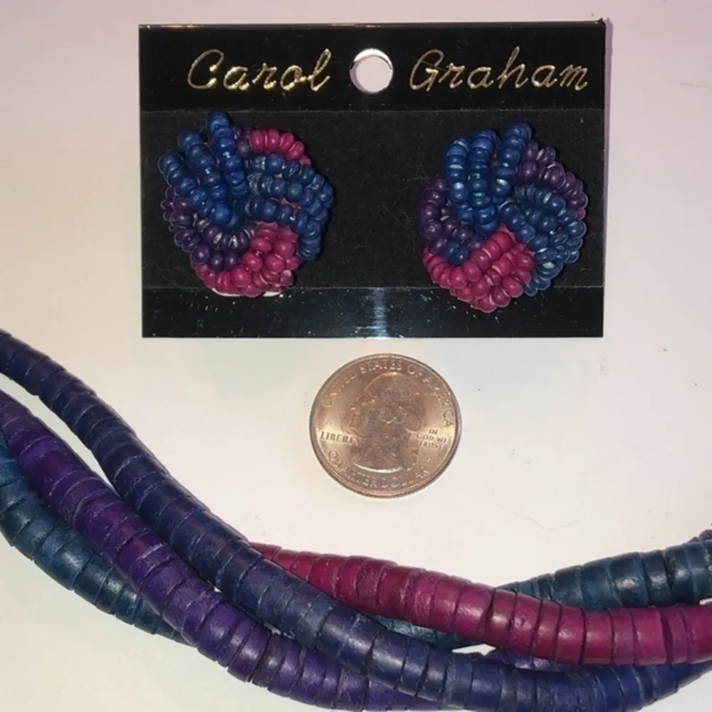 Carol Graham Vintage Wooden Beaded Colorful Pink Purple Blue Necklace & Earrings - Image 5