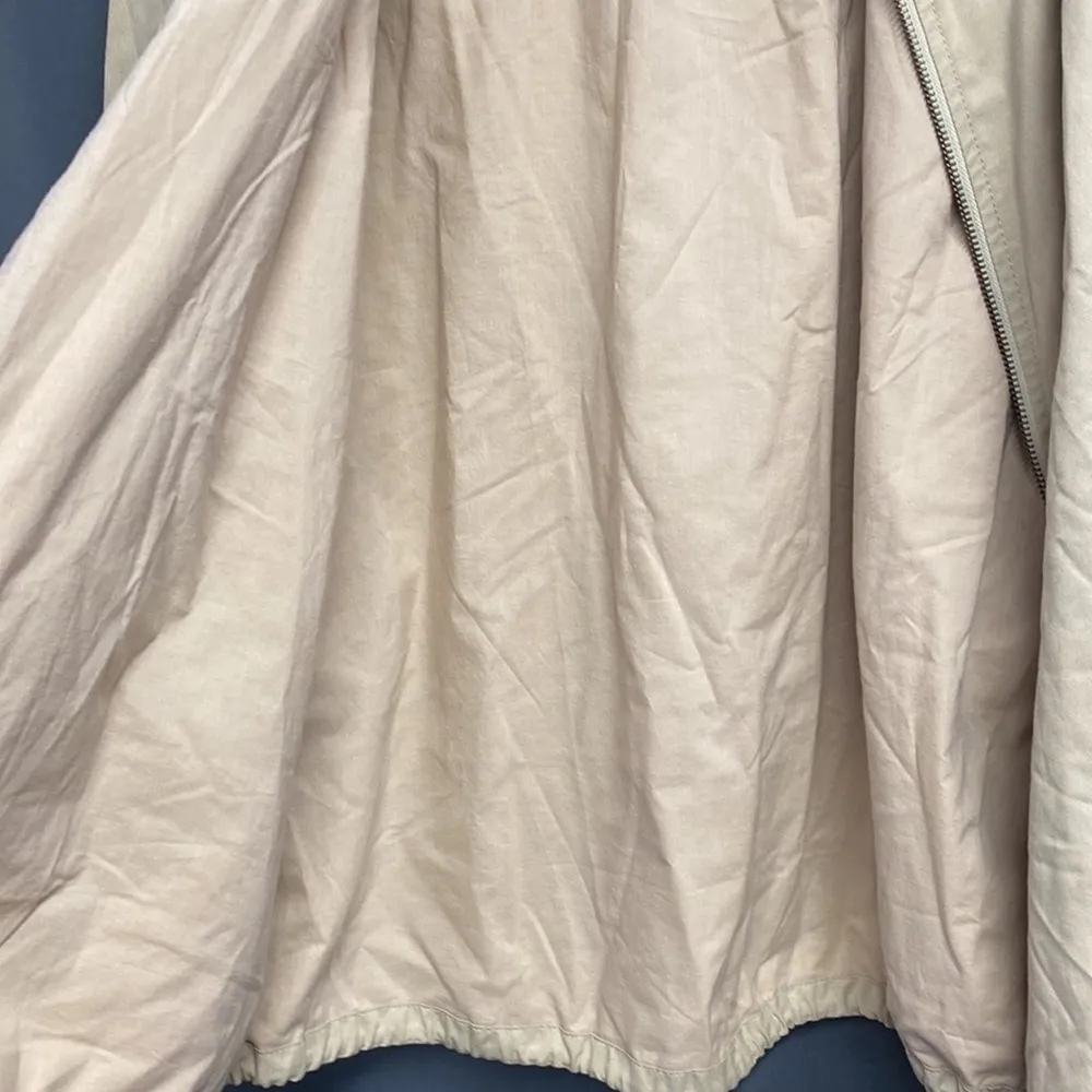 Treasure & Bond
Women's Zip Front Washed Jacket size M (b36.5)
Treasure & Bond - Image 7