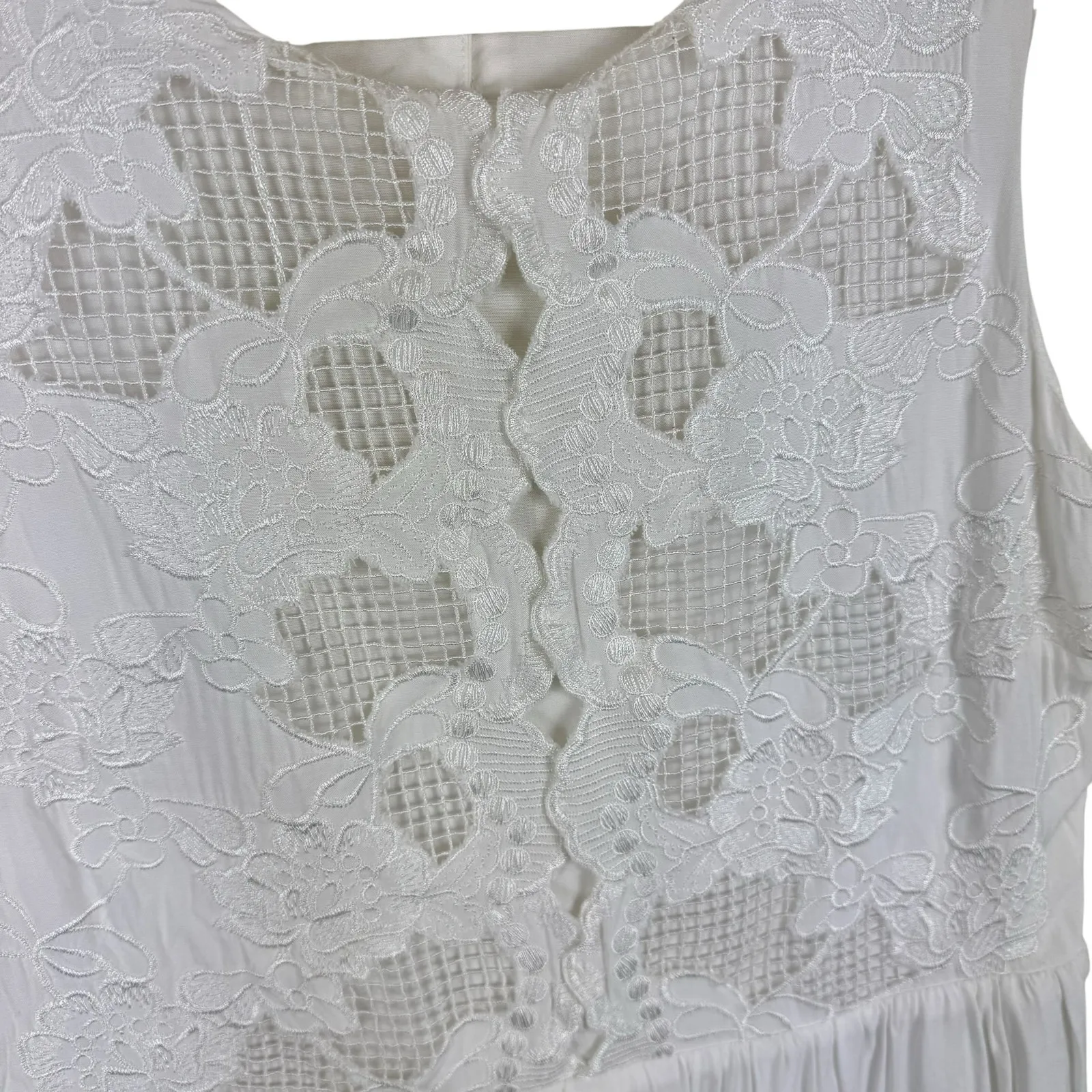 Francesca's White Rayon Sleeveless Lace Bodice Hi Low Lined Dress Size M Size M - Image 3