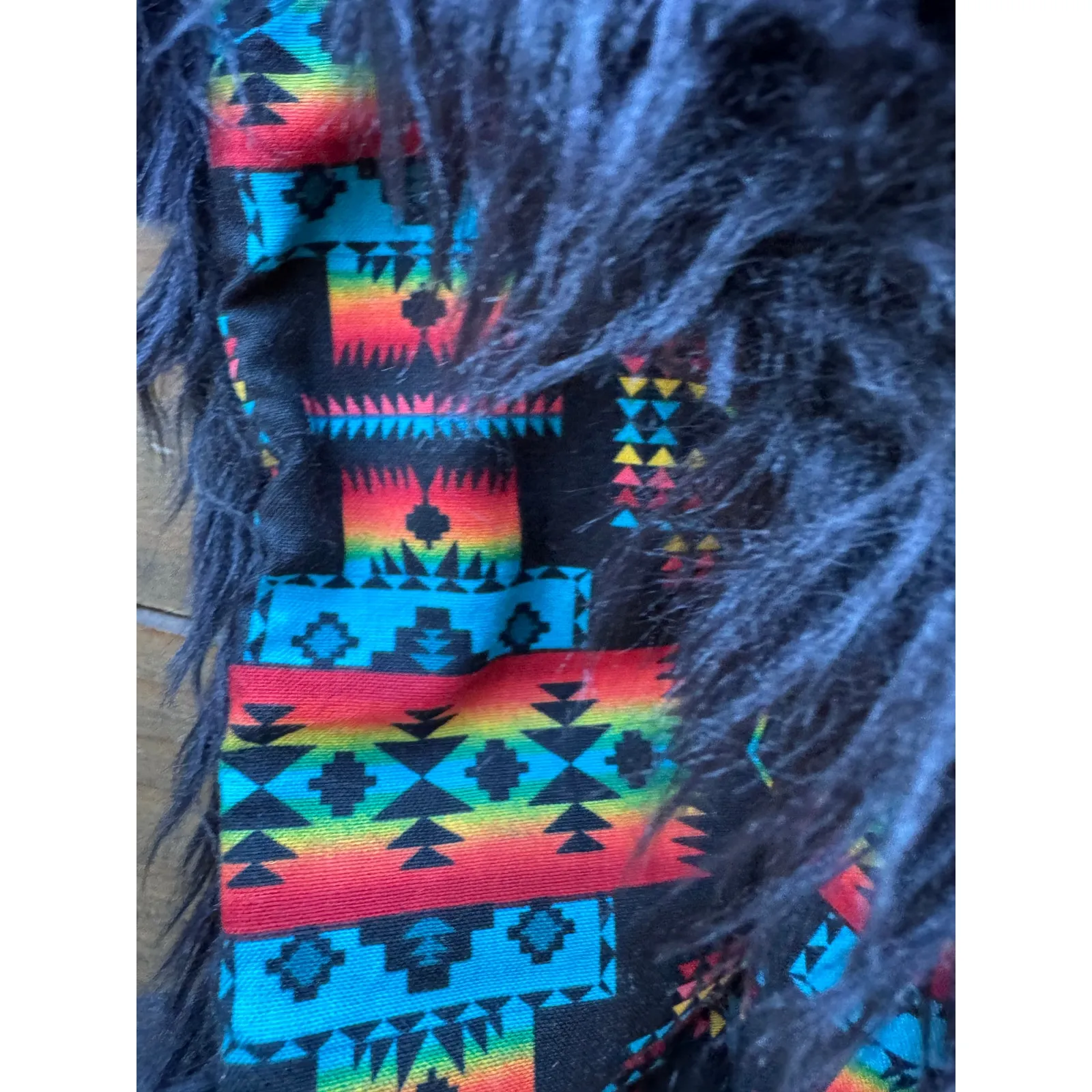 Spirithoods Black Wolf Faux Fur Hood Scarf Tribal Print Lined with Pockets - Image 5