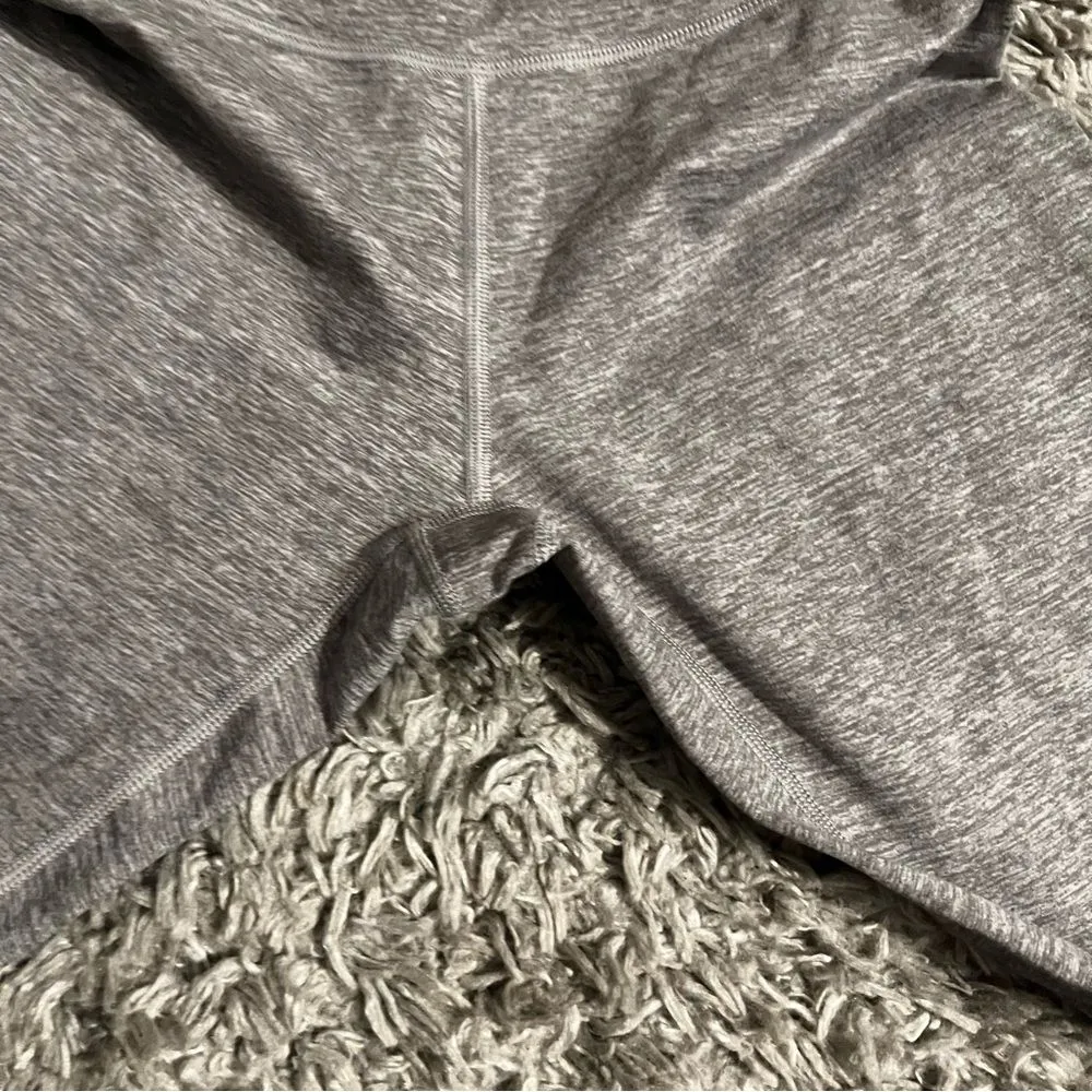 Offline by aerie the hugger bootcut flare pants size medium - Image 4