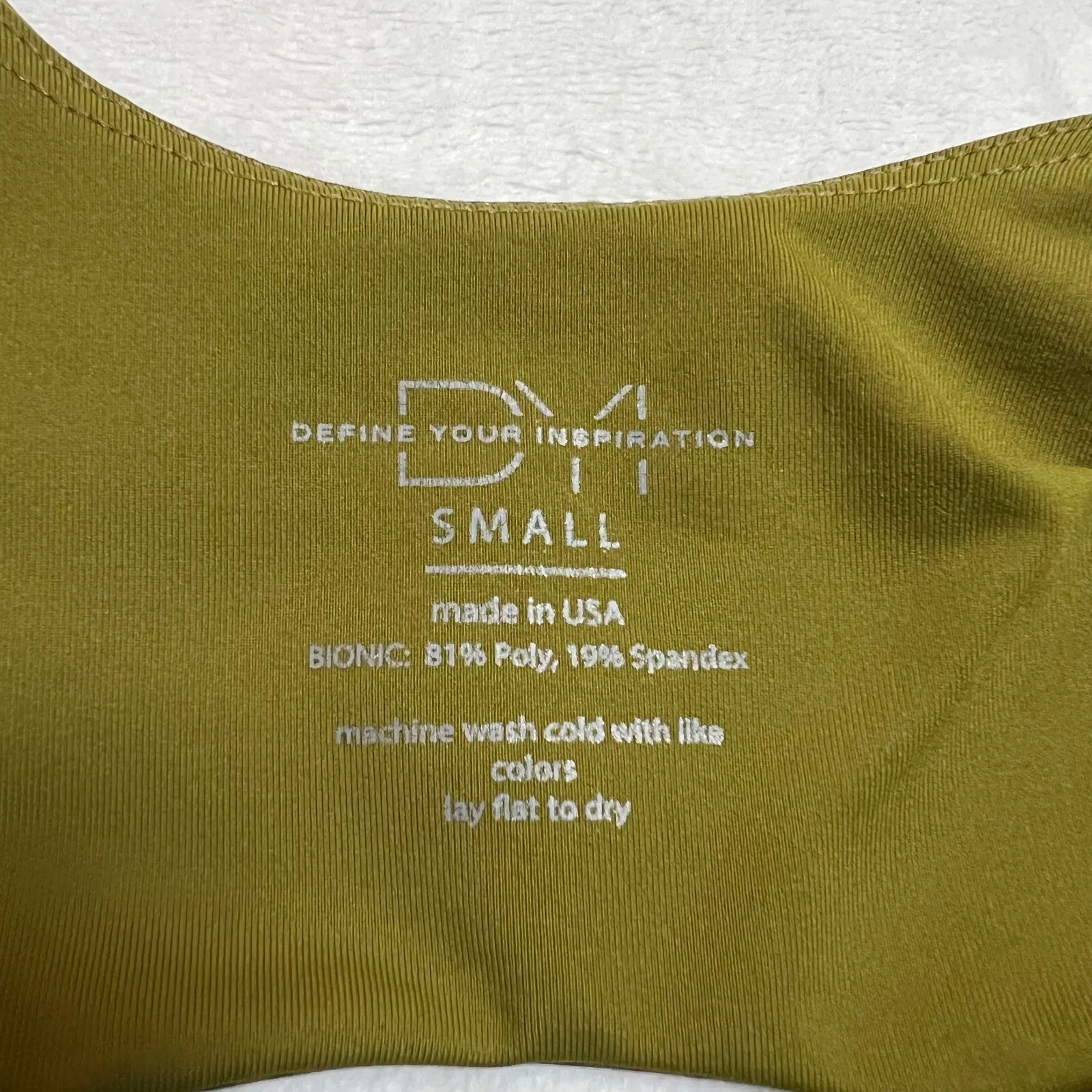 DYI Define Your Inspiration Snake Print Scoop Neck Sports Bra Size S Workout Gym Green - Image 4