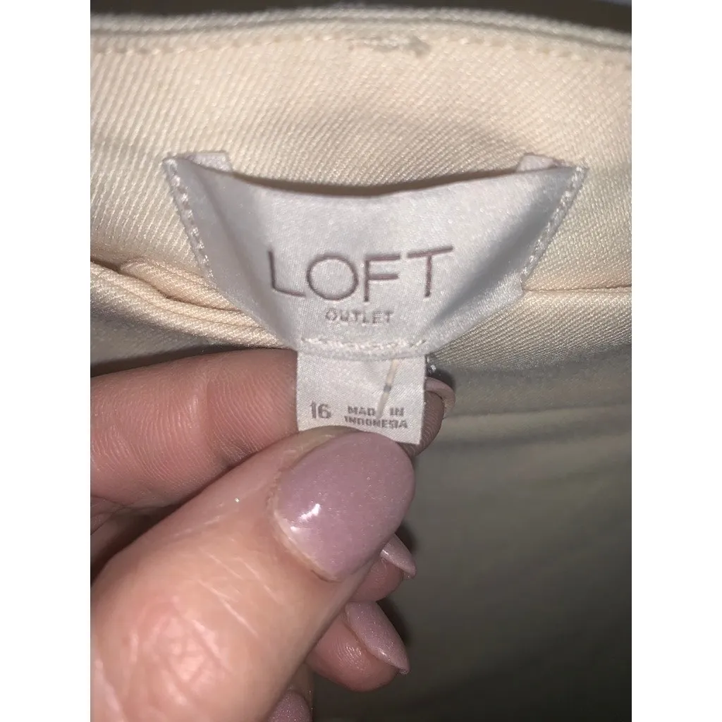 NWT Loft Women's Pleated Dress Pants Yellow‎ Size 16 Straight Leg Casual - Image 2