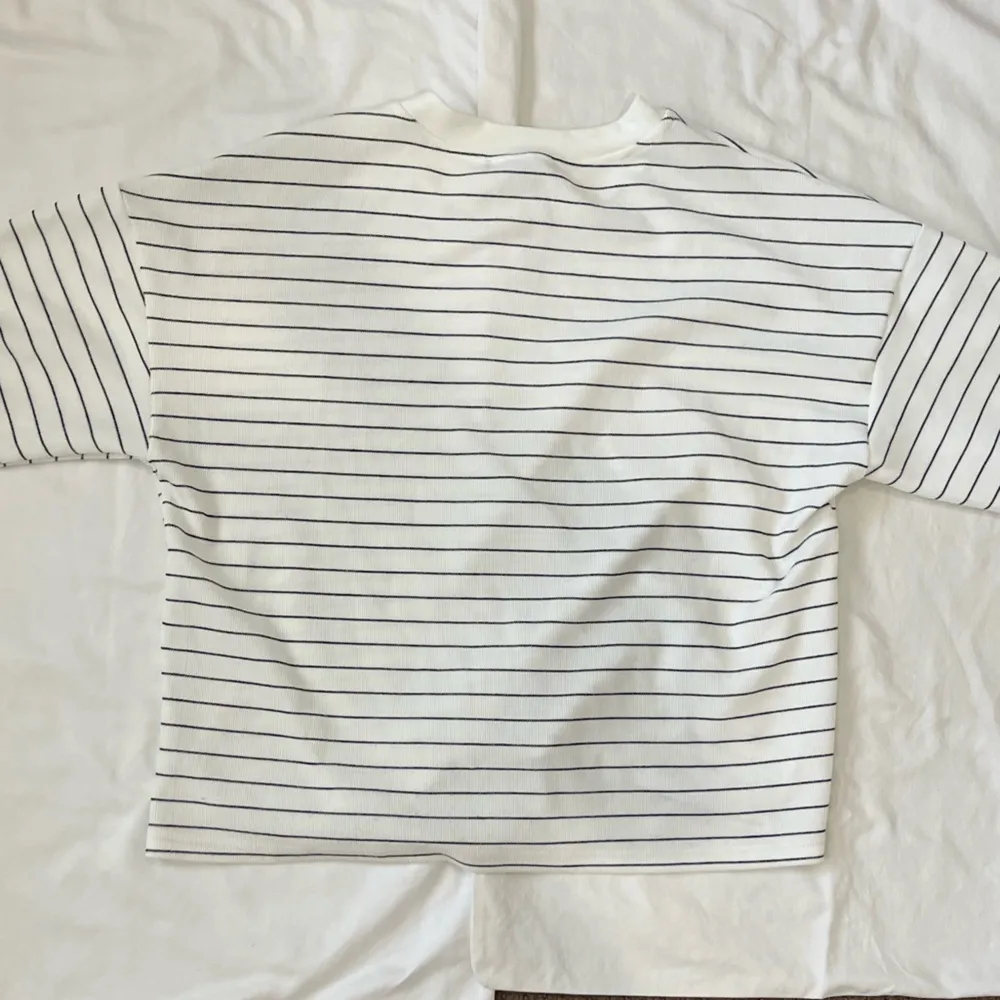 White long sleeved sweater with black strips Womens Small - Image 2