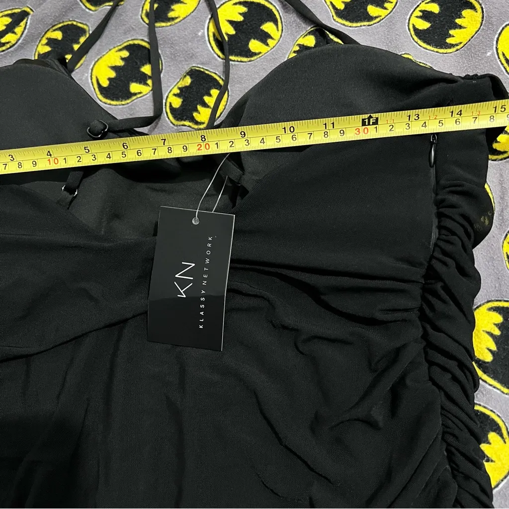 Klassy Network Black Strapless Draped Dress Size undefined - Image 14