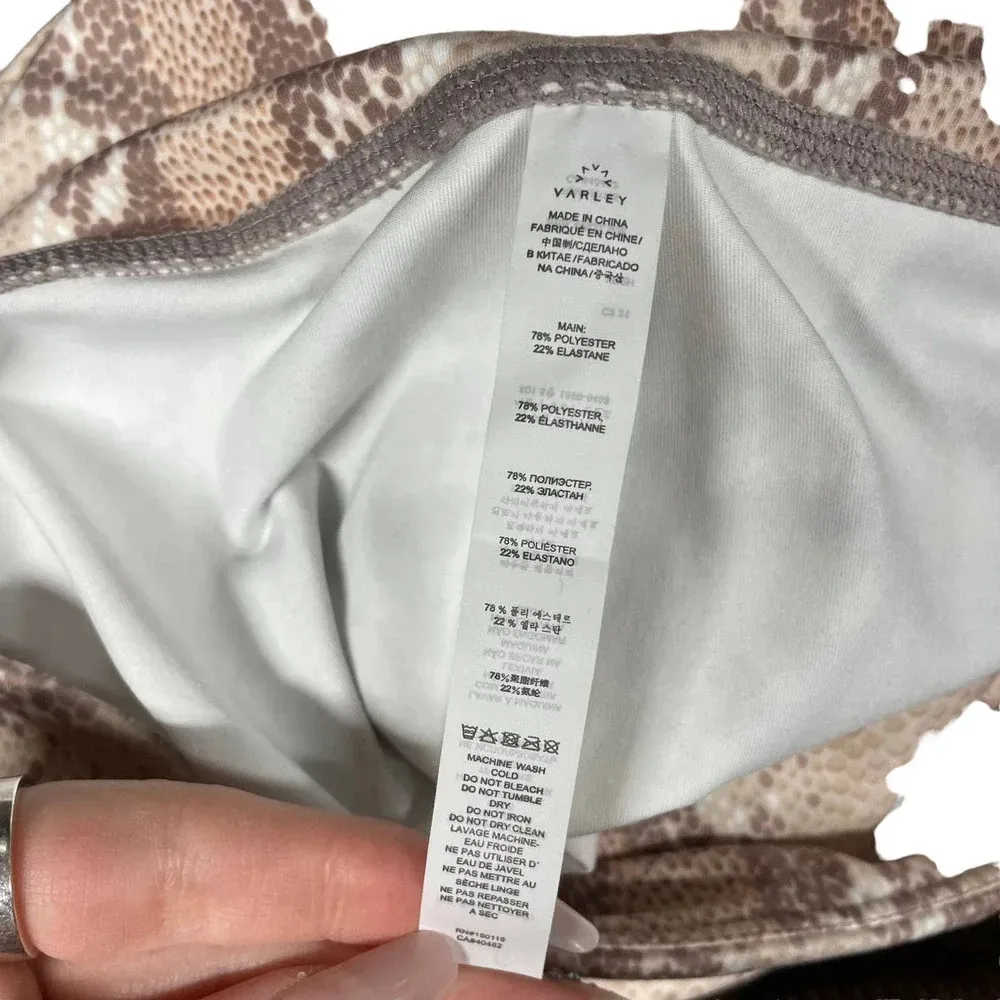 Varley Albury Bike‎ Shorts Champagne Snake Print Size XL - Image 9