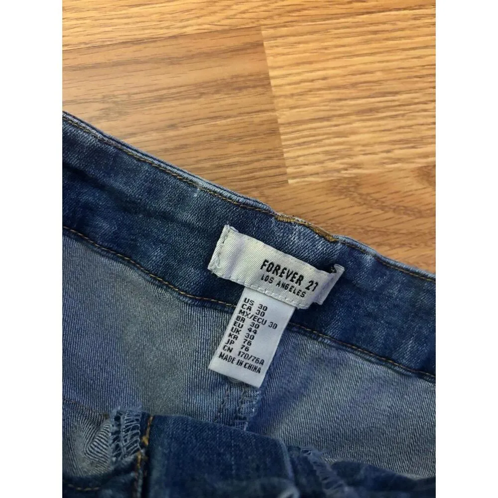 Forever21 Jean Cargo Shorts Size 30 - Image 5
