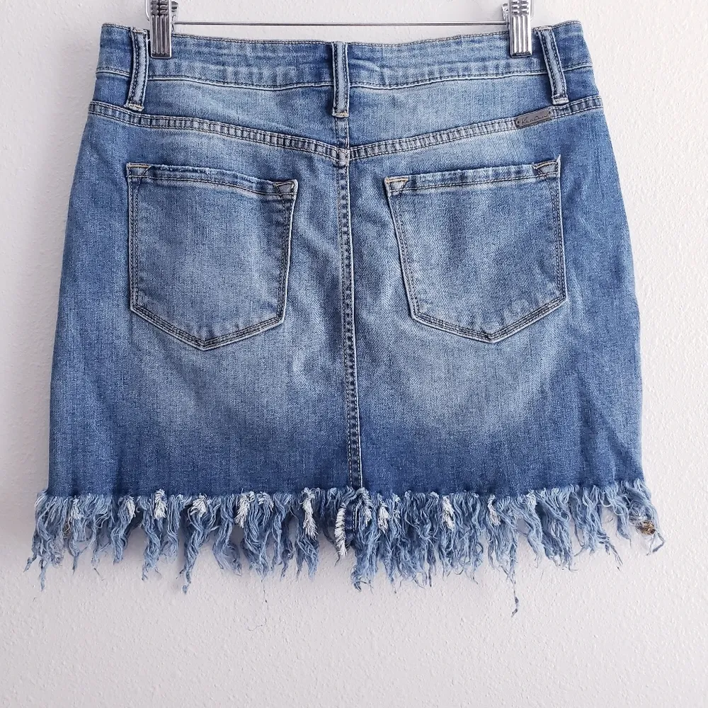 Kancan Distressed Hem Denim Mini Skirt Blue Size L - Image 4