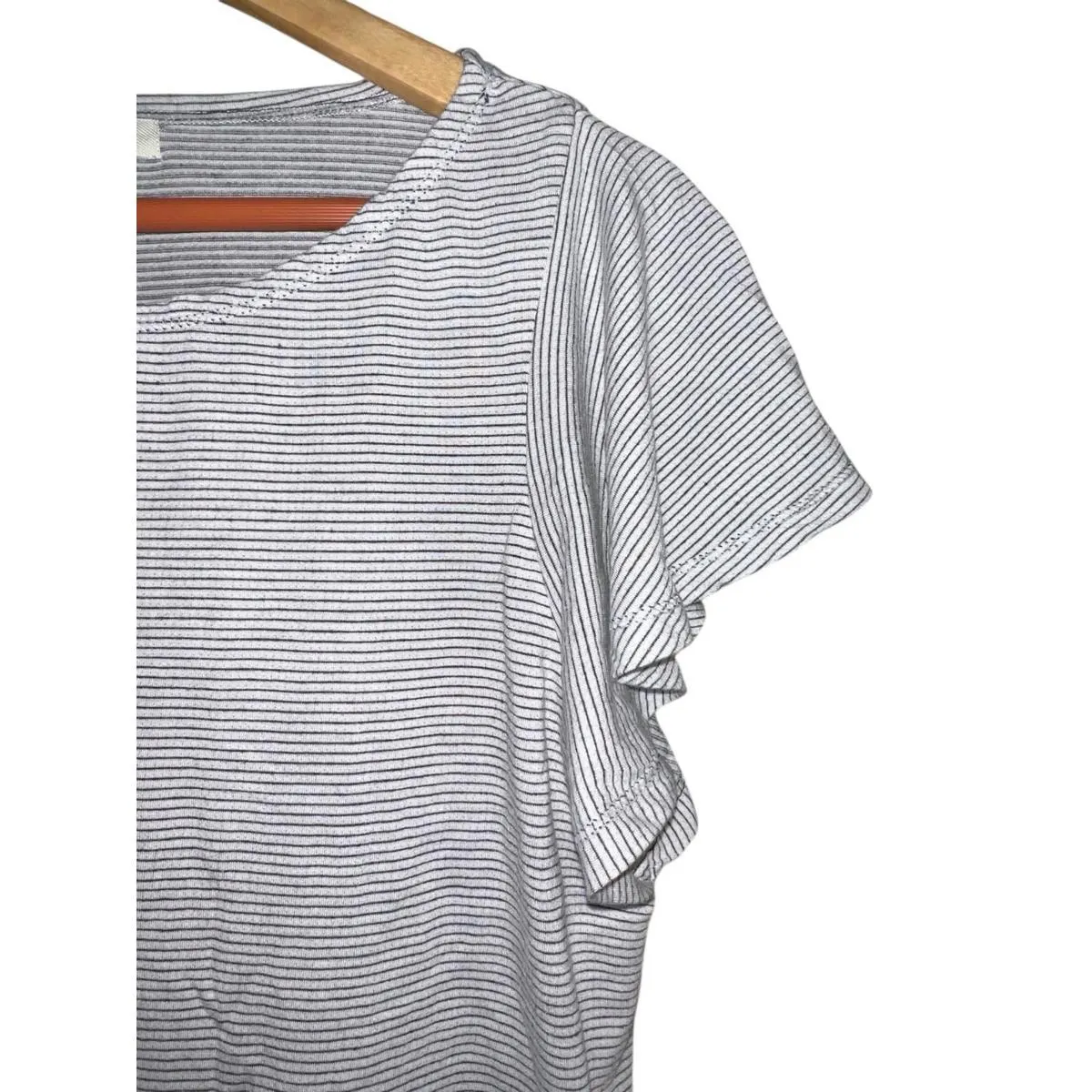 Max Studio Striped Ruffle Sleeve Scoop Neck Stretch Tee Top Gray White Women’s L - Image 3