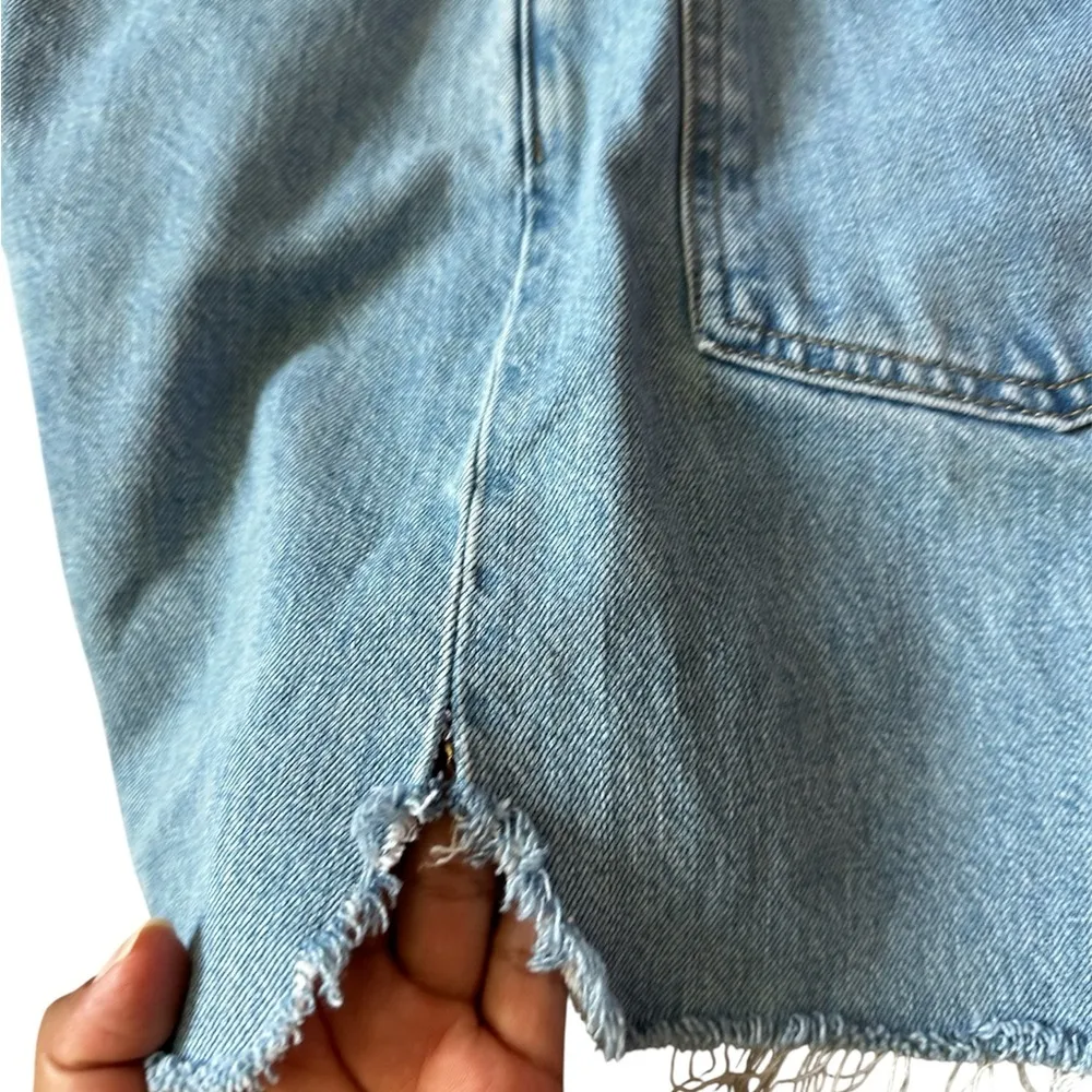 Everlane Light Blue Jean Shorts - Image 2