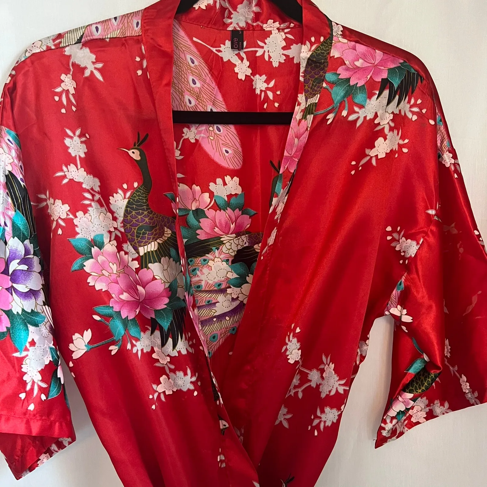 Avidlove dressing robe women’s size medium Red Colorful Peacock Floral Design - Image 2