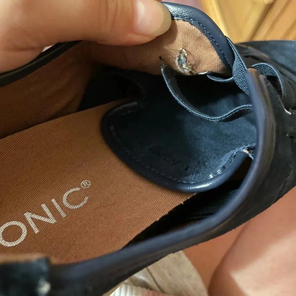 VIONIC NAVY BLUE JEAN SUEDE SLIP ON SNEAKER - Image 5