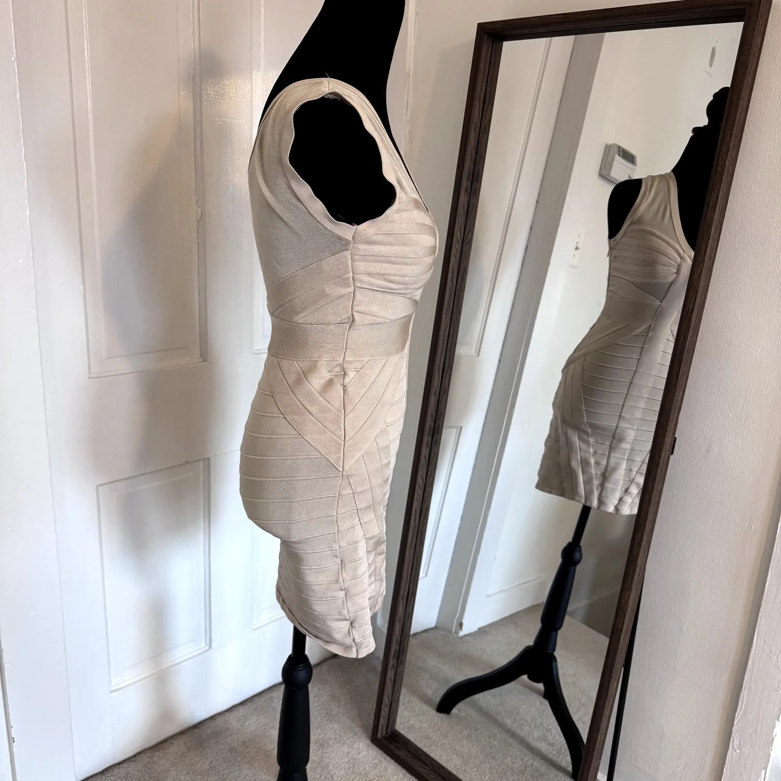 Bebe Bondage Dress Tan Beige Women's Size Medium Mini Dress - Image 10