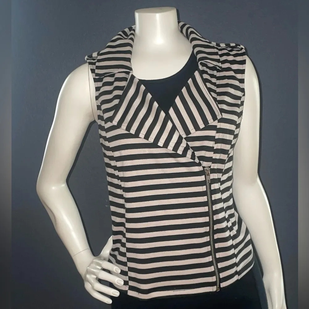 Xhilaration Vest Womens Size small Sleeveless With Zipper Striped cream black - Image 5