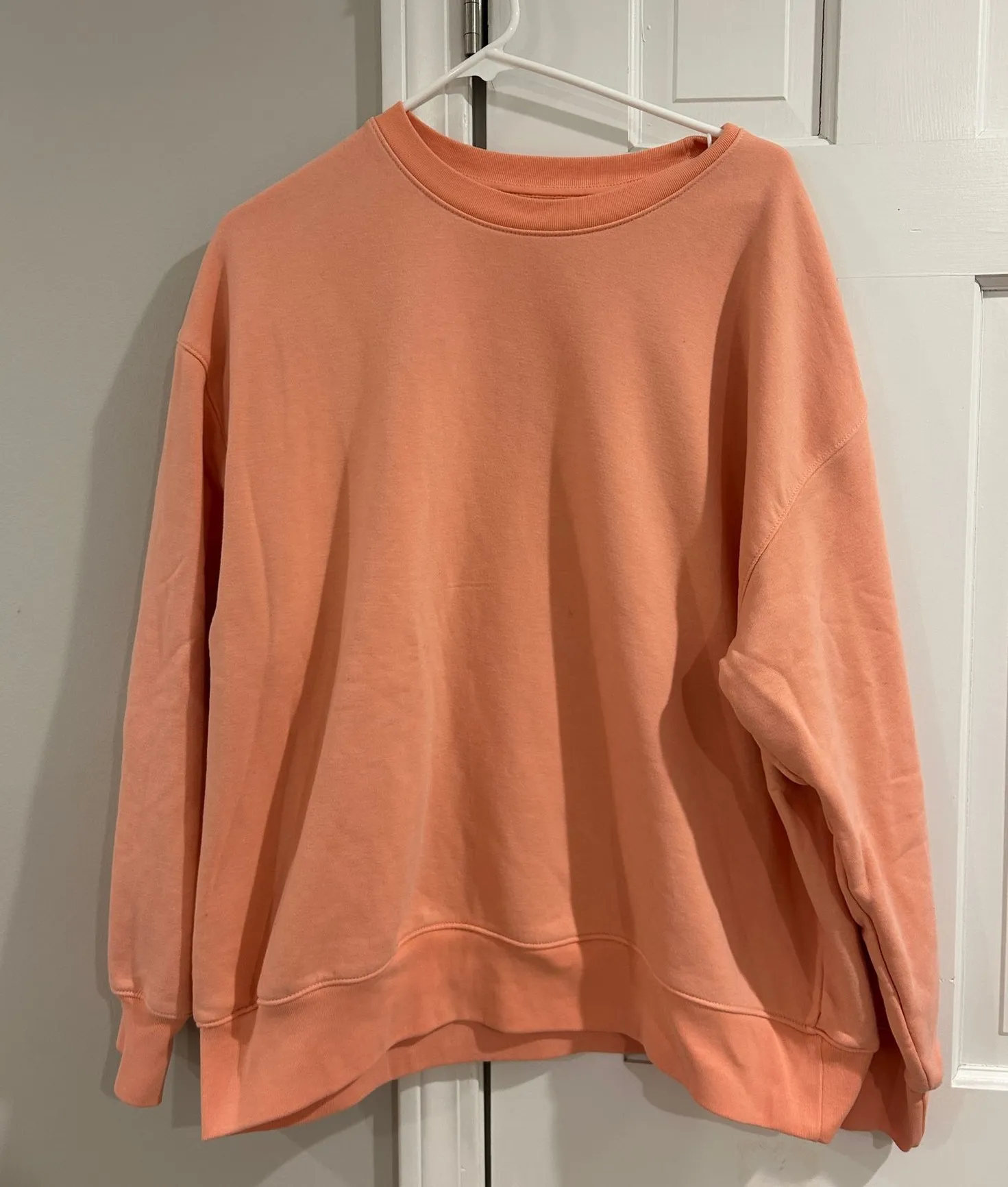 AE Crewneck Orange  - Image 2