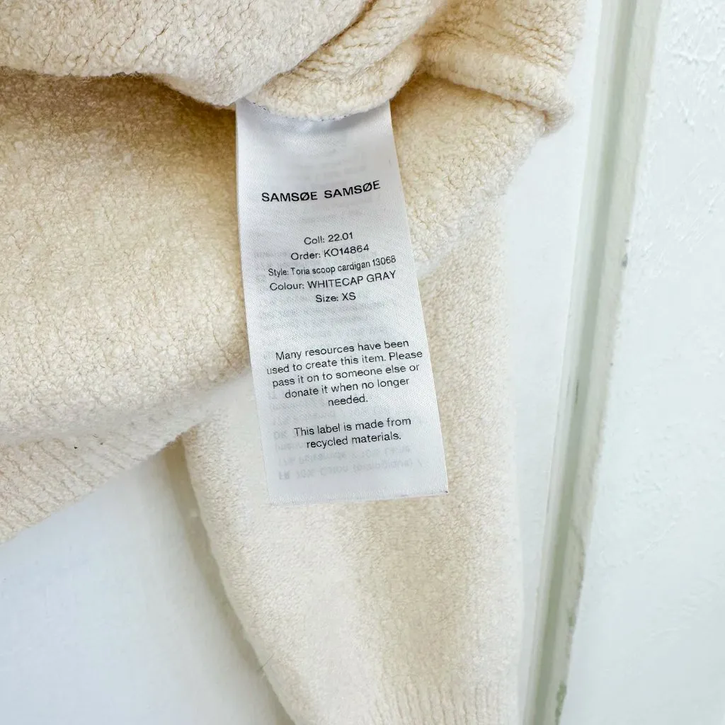 SAMSOE | Toria Scoop Knit Button - Image 9