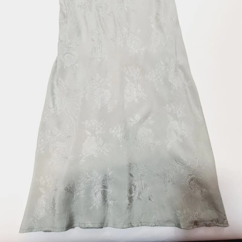 Tularosa Natalie Embroidered Midi Dress in Blue Abyss Small - Image 10