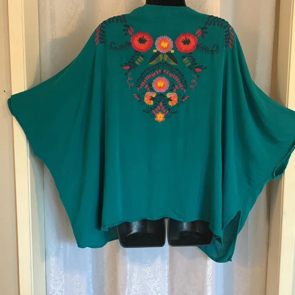 UMGEE EMBROIDERED KIMONO Sz:S/M - Image 3