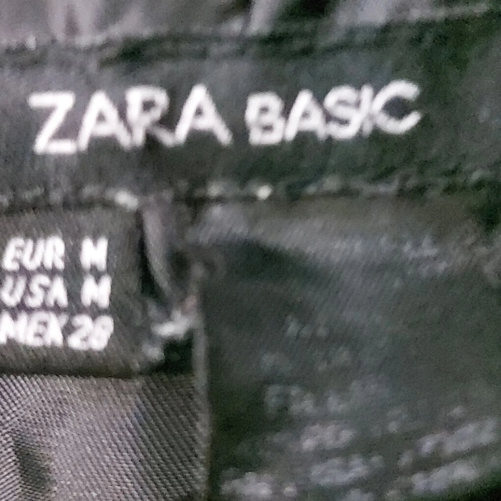 Zara Basic Black Button Down Quilted Jacket M Quiet Luxury Classic Minimalist - Image 13