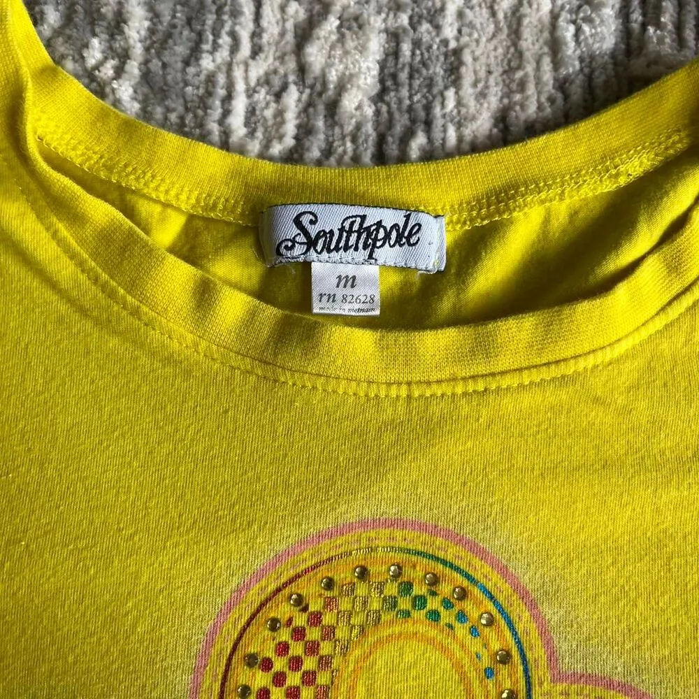 Vintage Y2K Cyber Grunge Southpole Yellow Glitter Graphic Baby Tee Size Medium - Image 4
