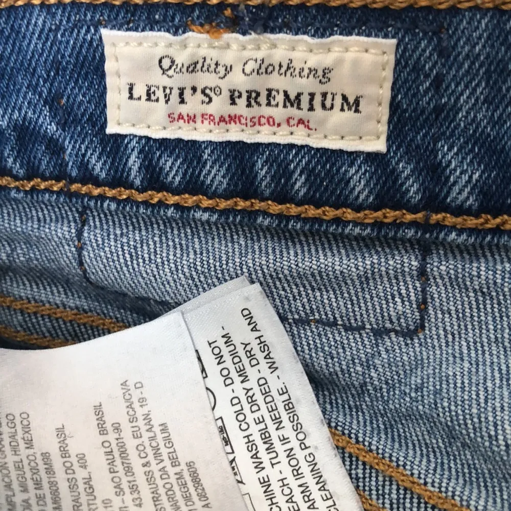 Levi’s Premium 501 Button Fly Jean Cut Off Shorts Light Wash High Rise 29 - Image 10