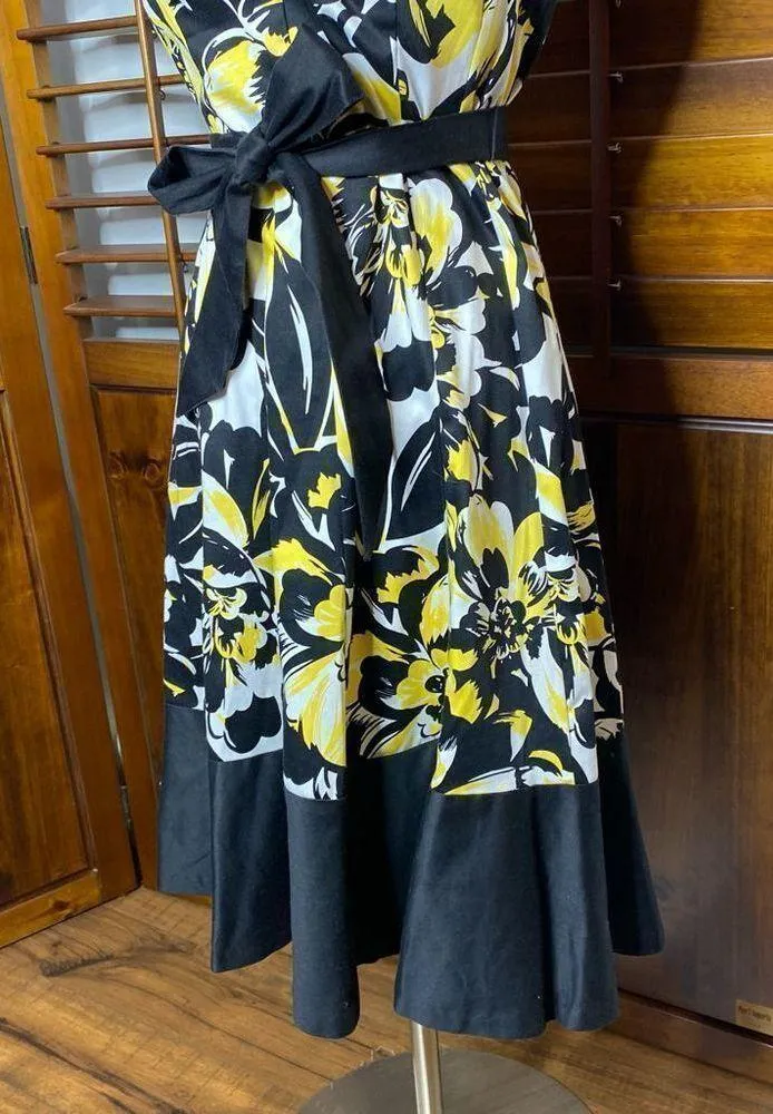 Nine West Hawaiian Floral Fit Flare Midi Dress - Image 3