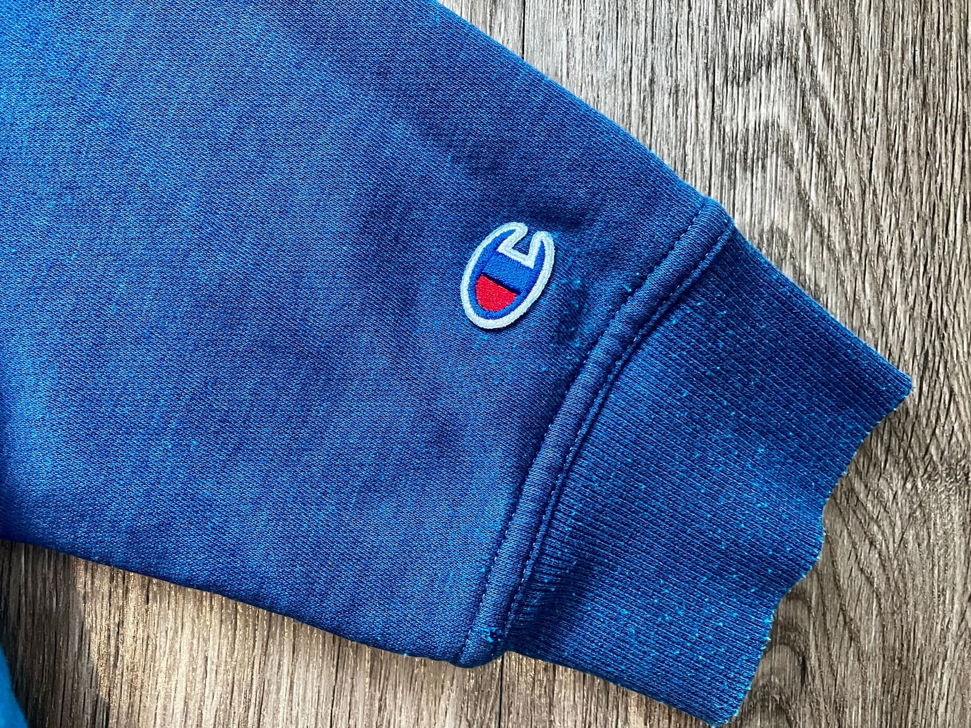 Champion Women's Fleece-Lined Crew-Neck Sweatshirt Ombre Blue, Medium - Image 6