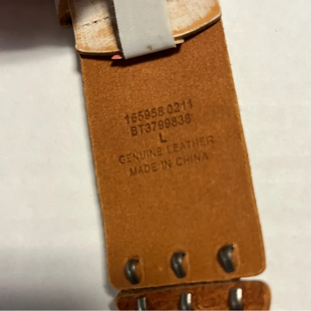 Fossil Belt Genuine Leather Gold Silver White Boho Western Sz L NWOT Unique Gift - Image 4