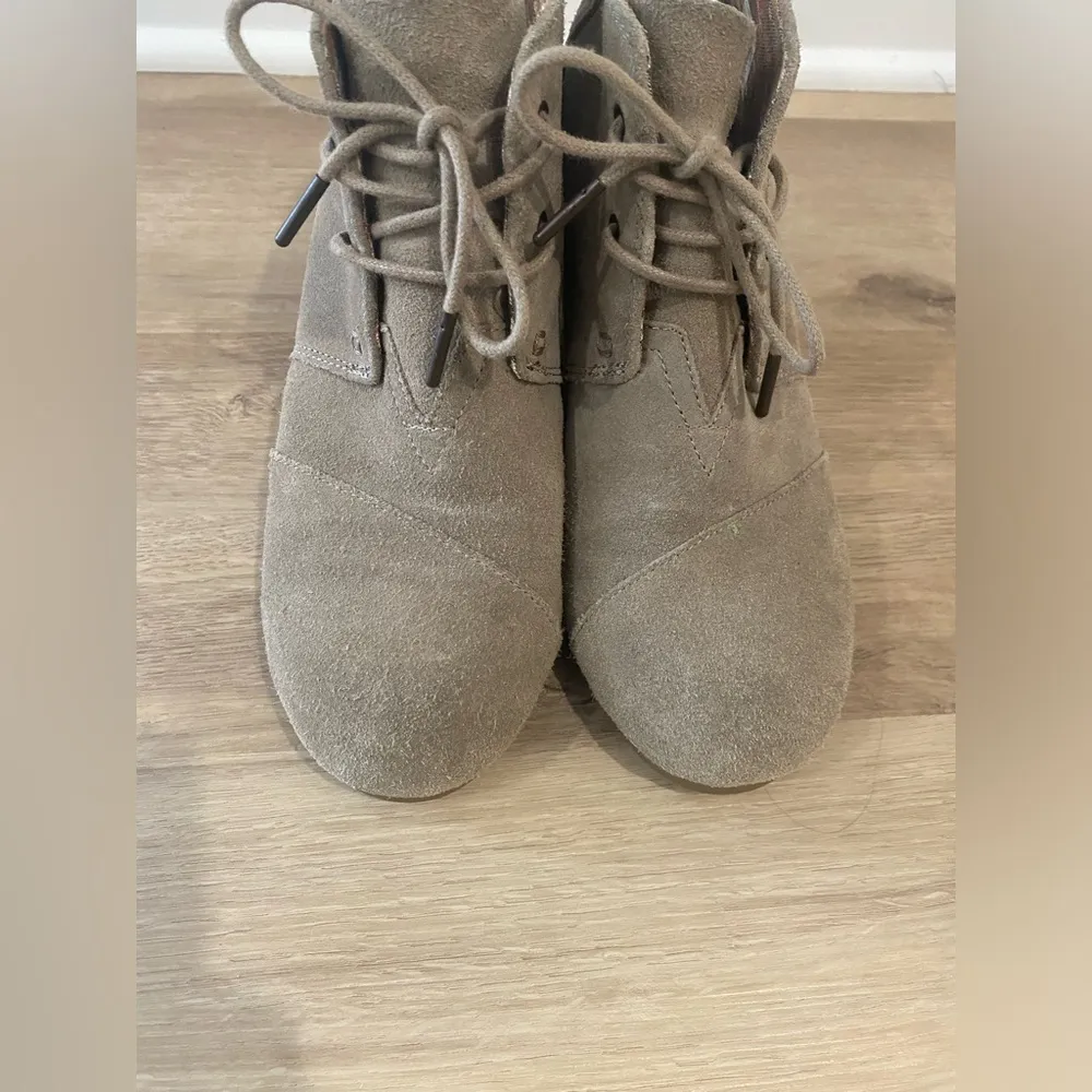 Toms Desert Taupe Wedge Boot Womens 10 - Image 7