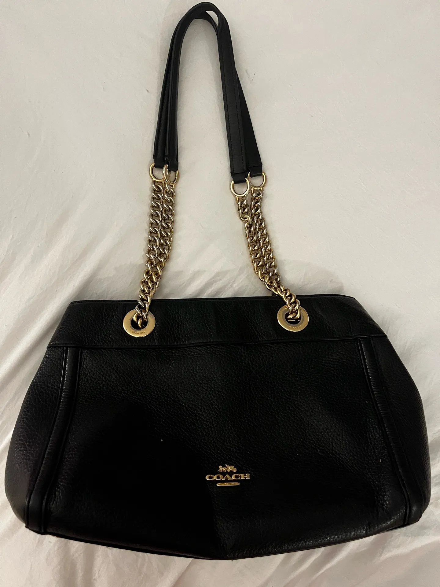 Black Leather Coach Shoulder Bag Gold Hardware - Image 2