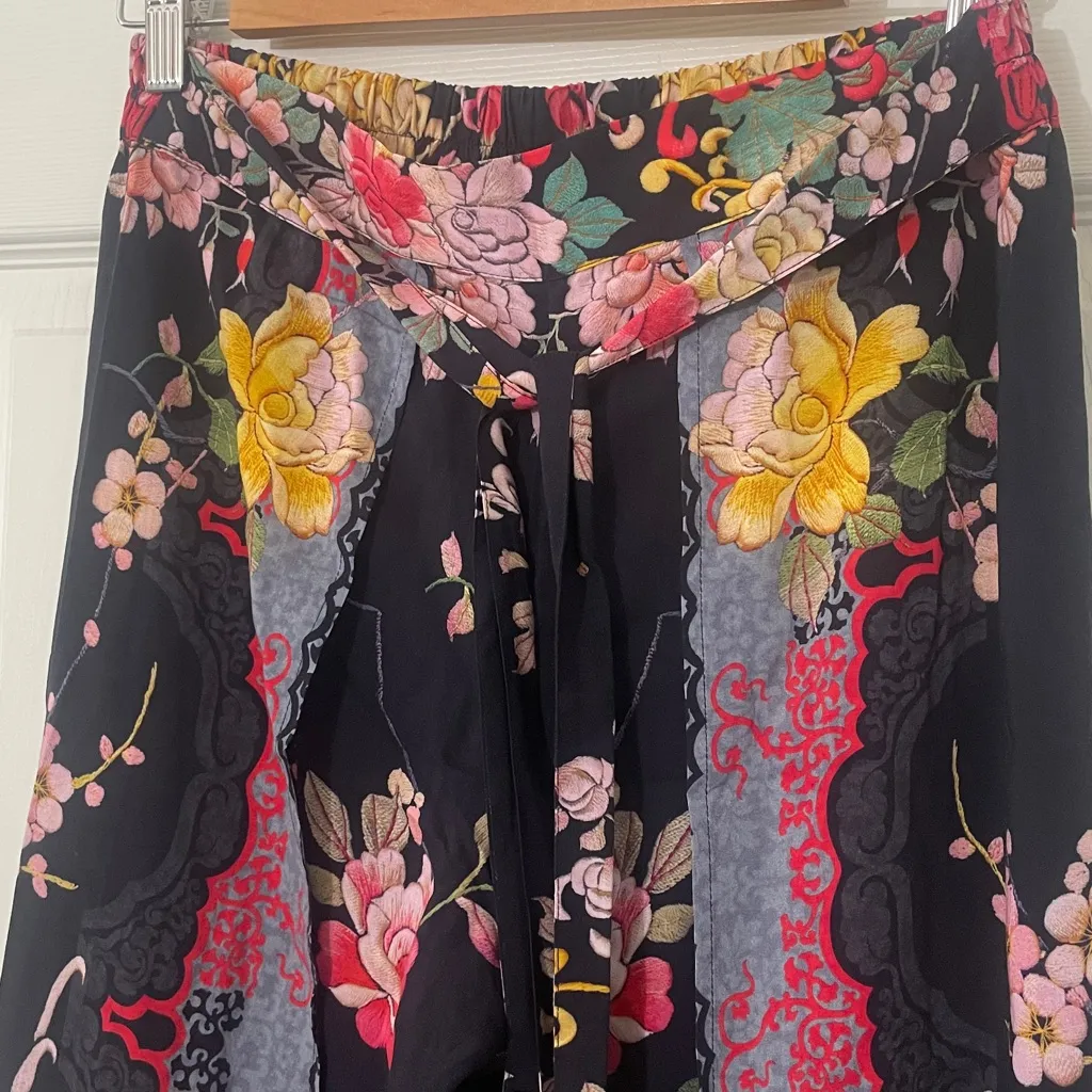 Johnny Was Dreamer Floral Bohemian Hippie Pants Size Small Side Slit - Image 4