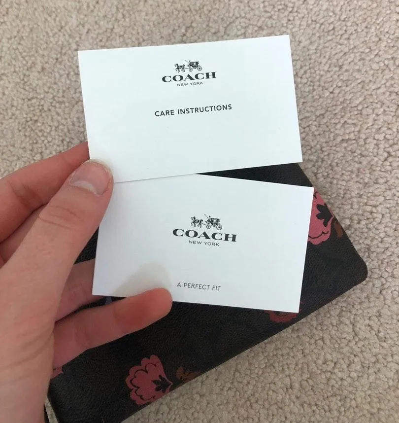 Coach Wristlist - Image 4