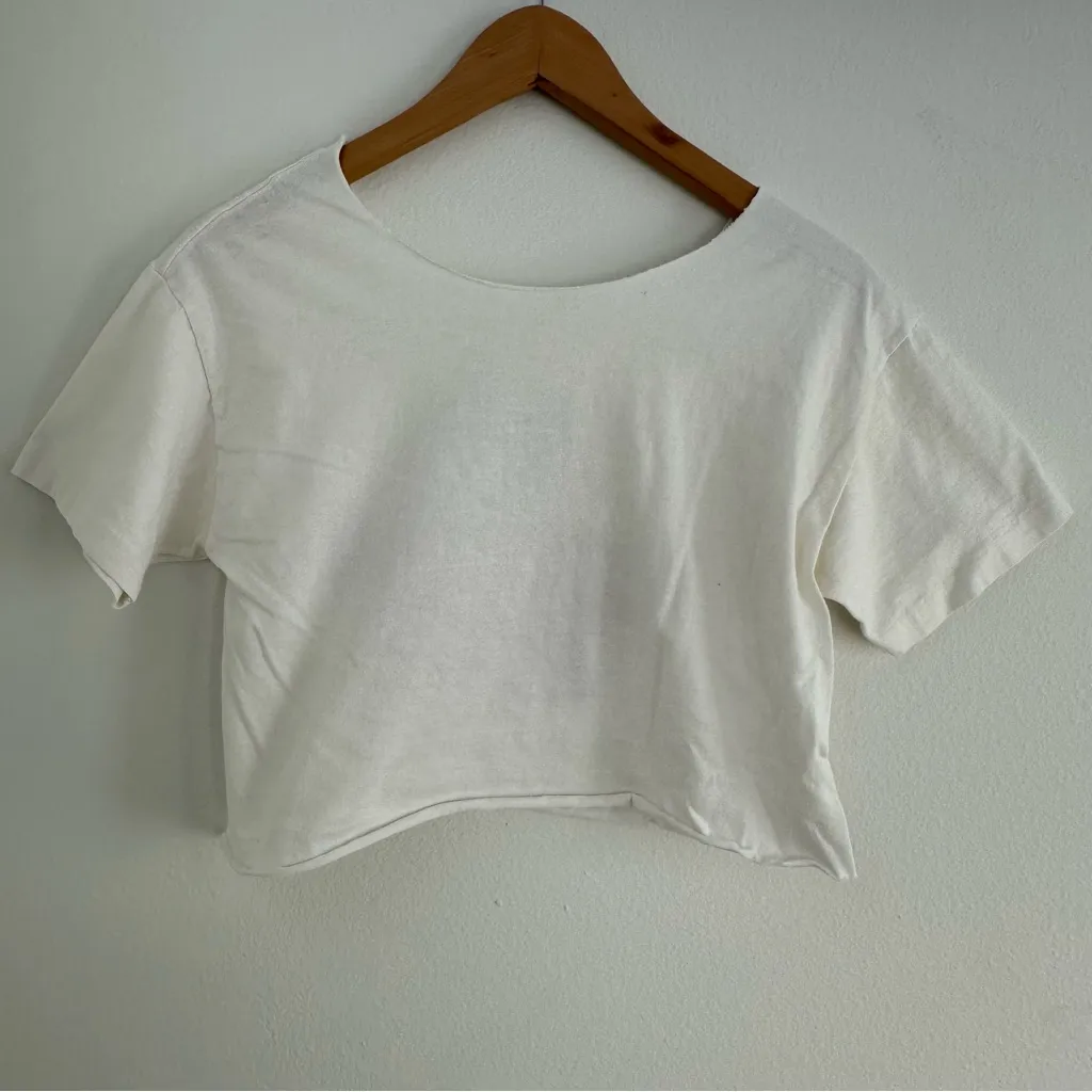 Chicago Bulls NBA cropped off the shoulder tee White Size M - Image 6