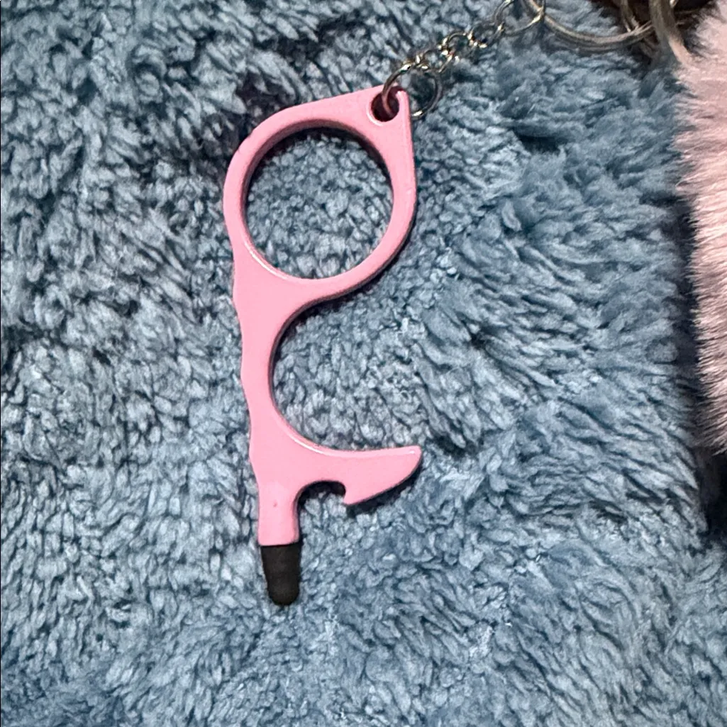 Chic Pink Keychain Set & Accessories - Image 11
