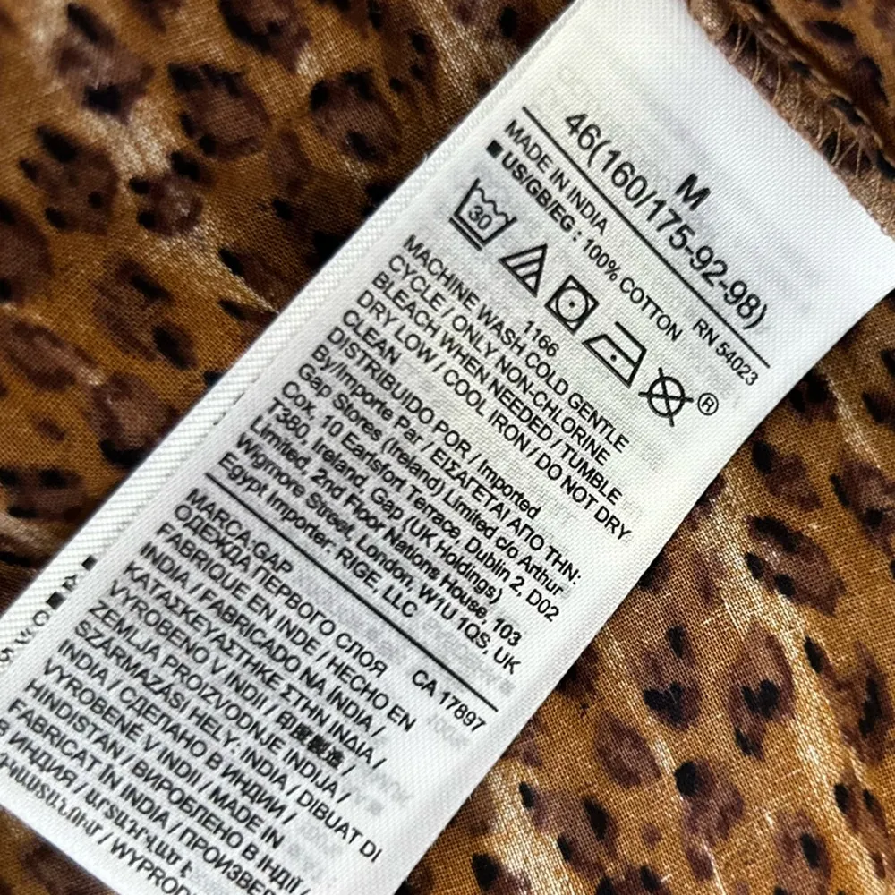 Gap Long Sleeve Leopard Print 100% Cotton Half Button Blouse Shirt Size Medium - Image 5